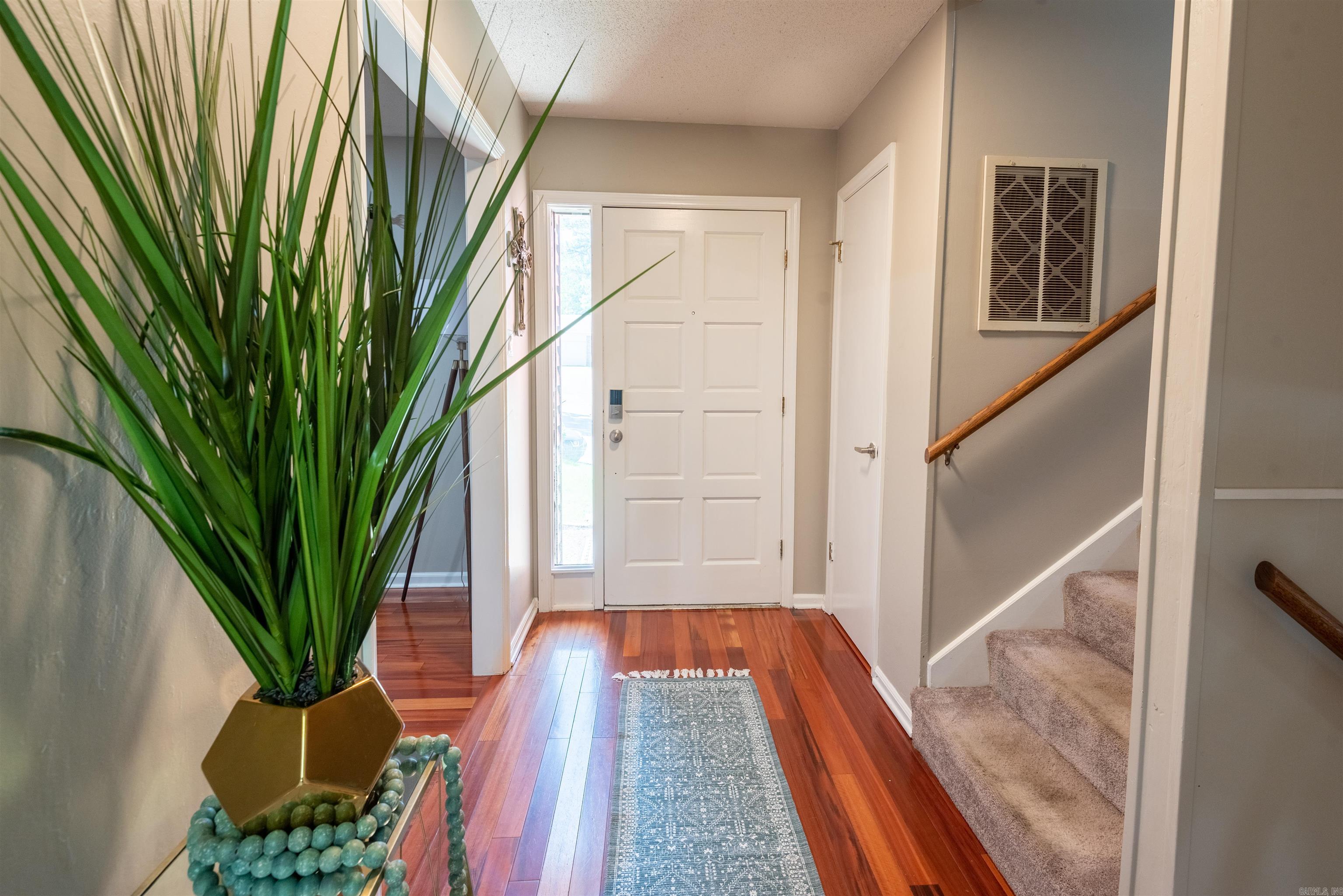 ECHO VALLEY PARK - Residential