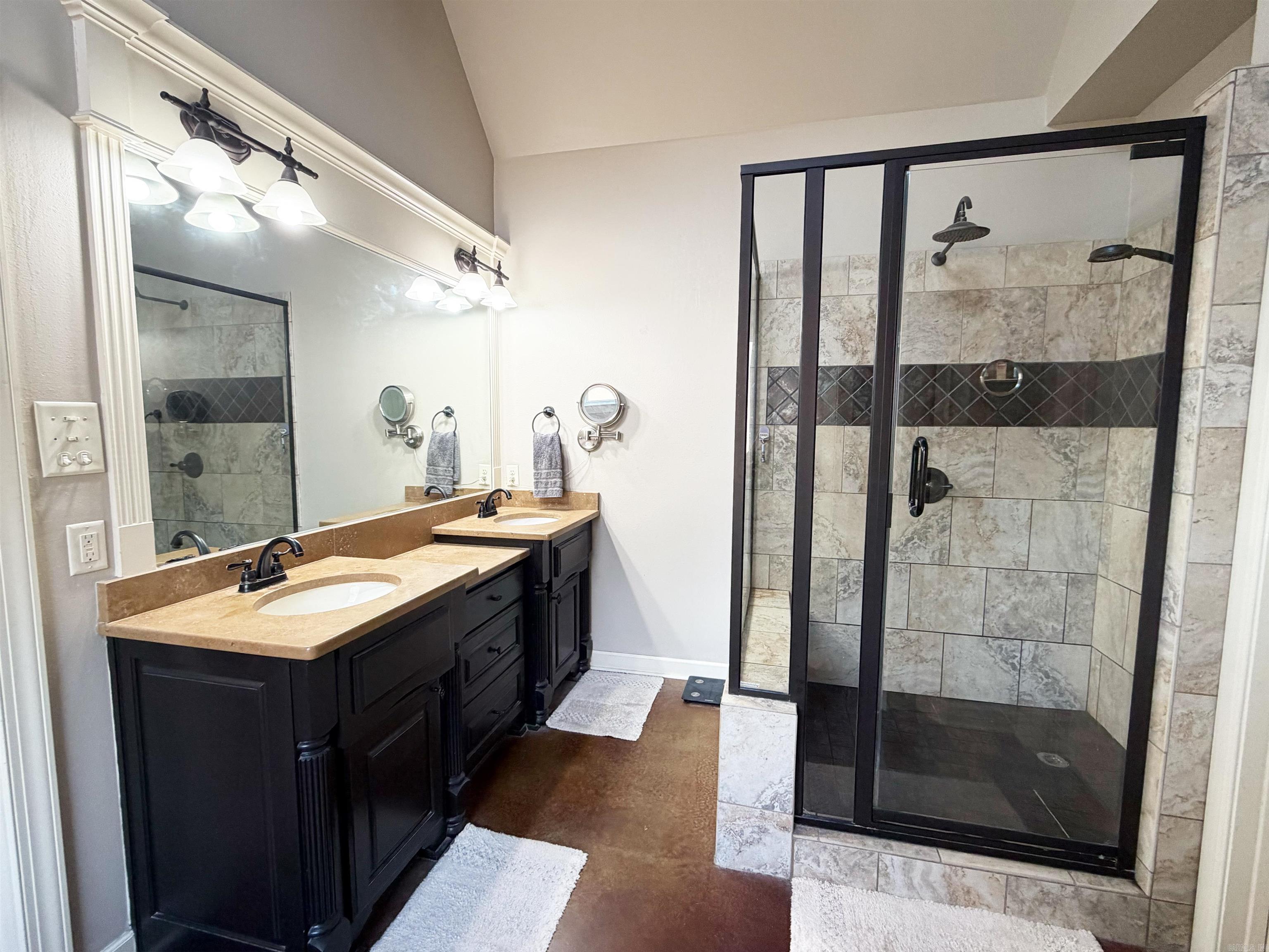 HERITAGE FARM - Residential