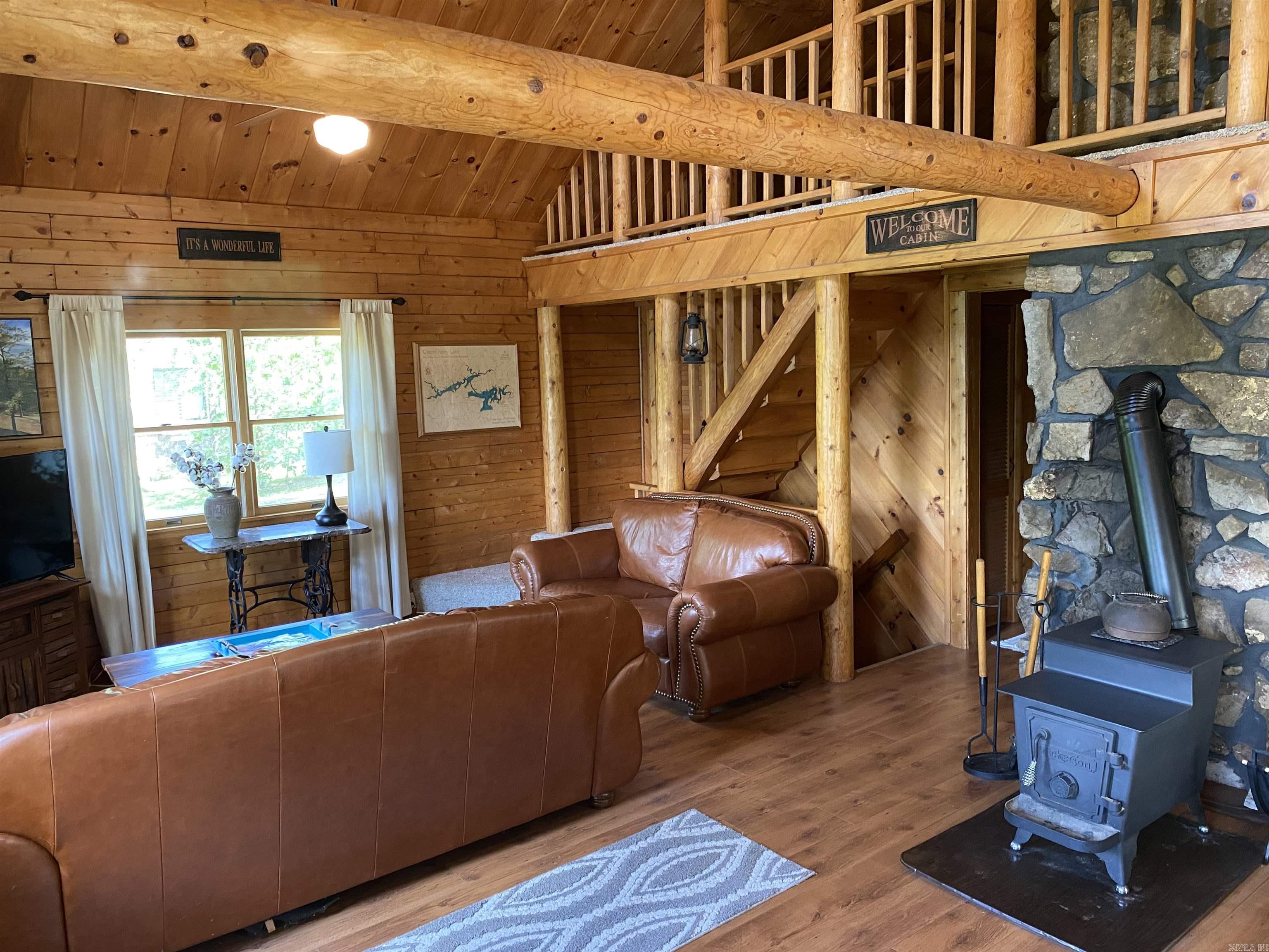 SKYPOINT ESTATES - Residential