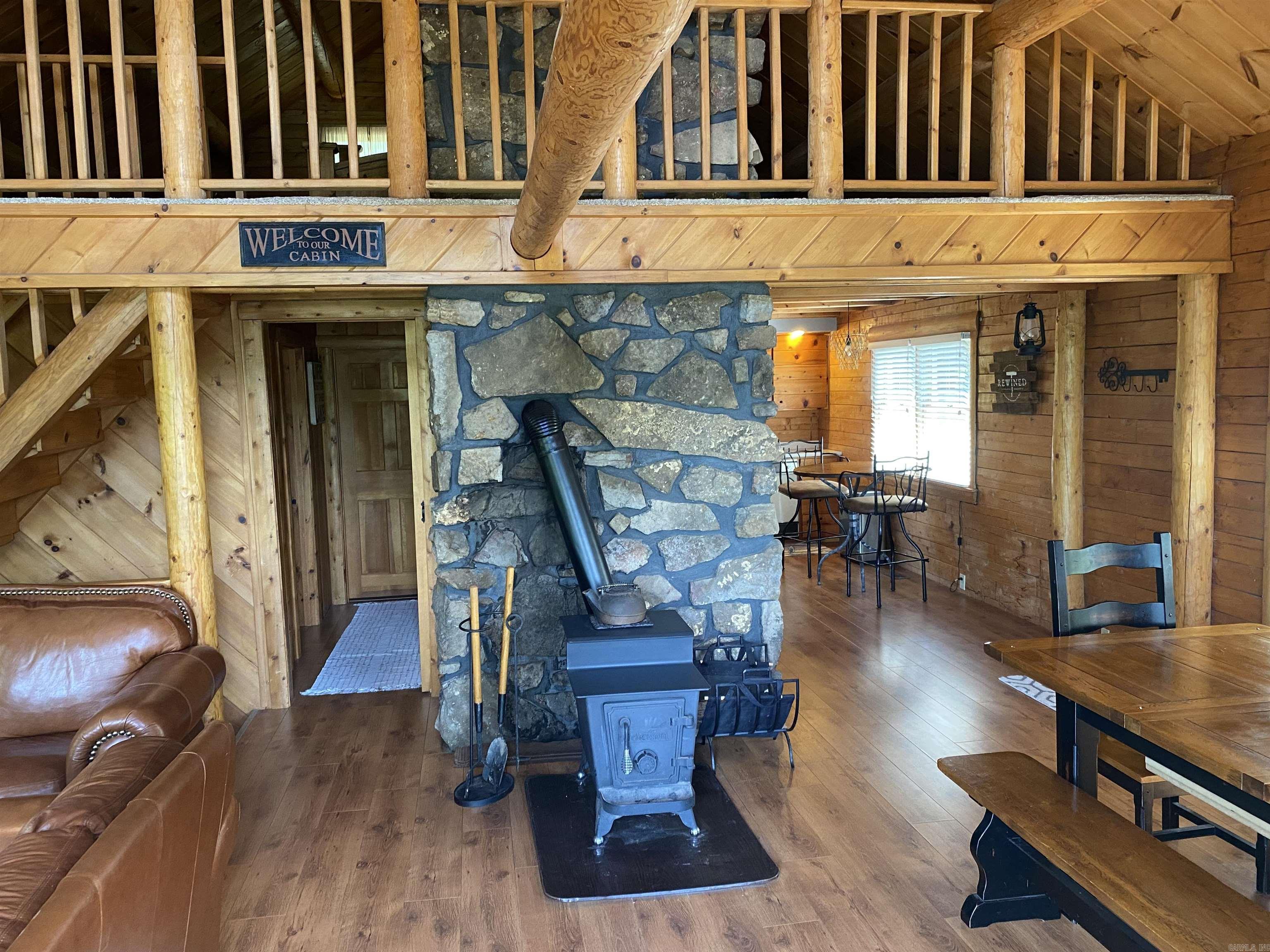 SKYPOINT ESTATES - Residential