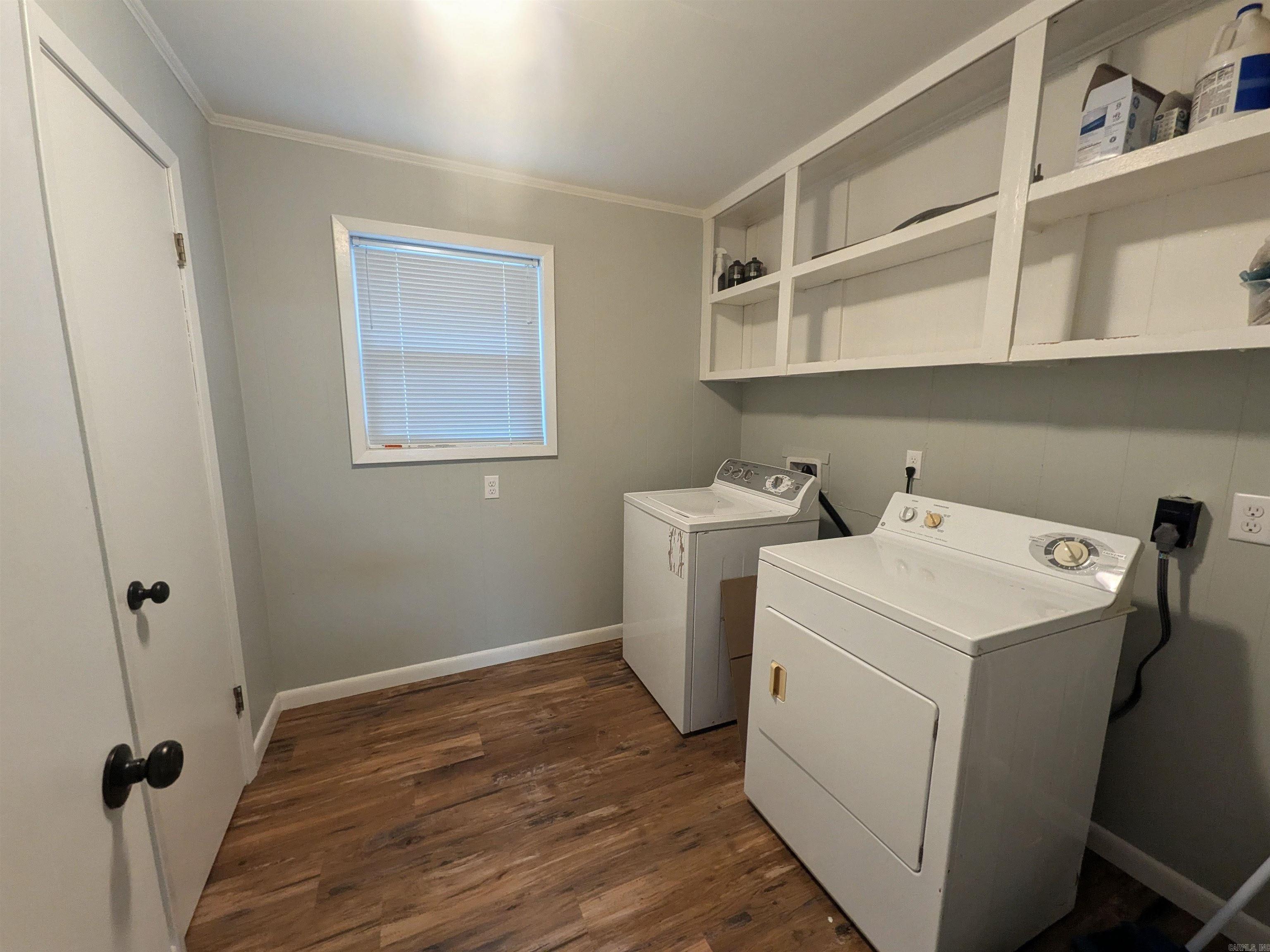 MIKE BERG LAKE - Residential