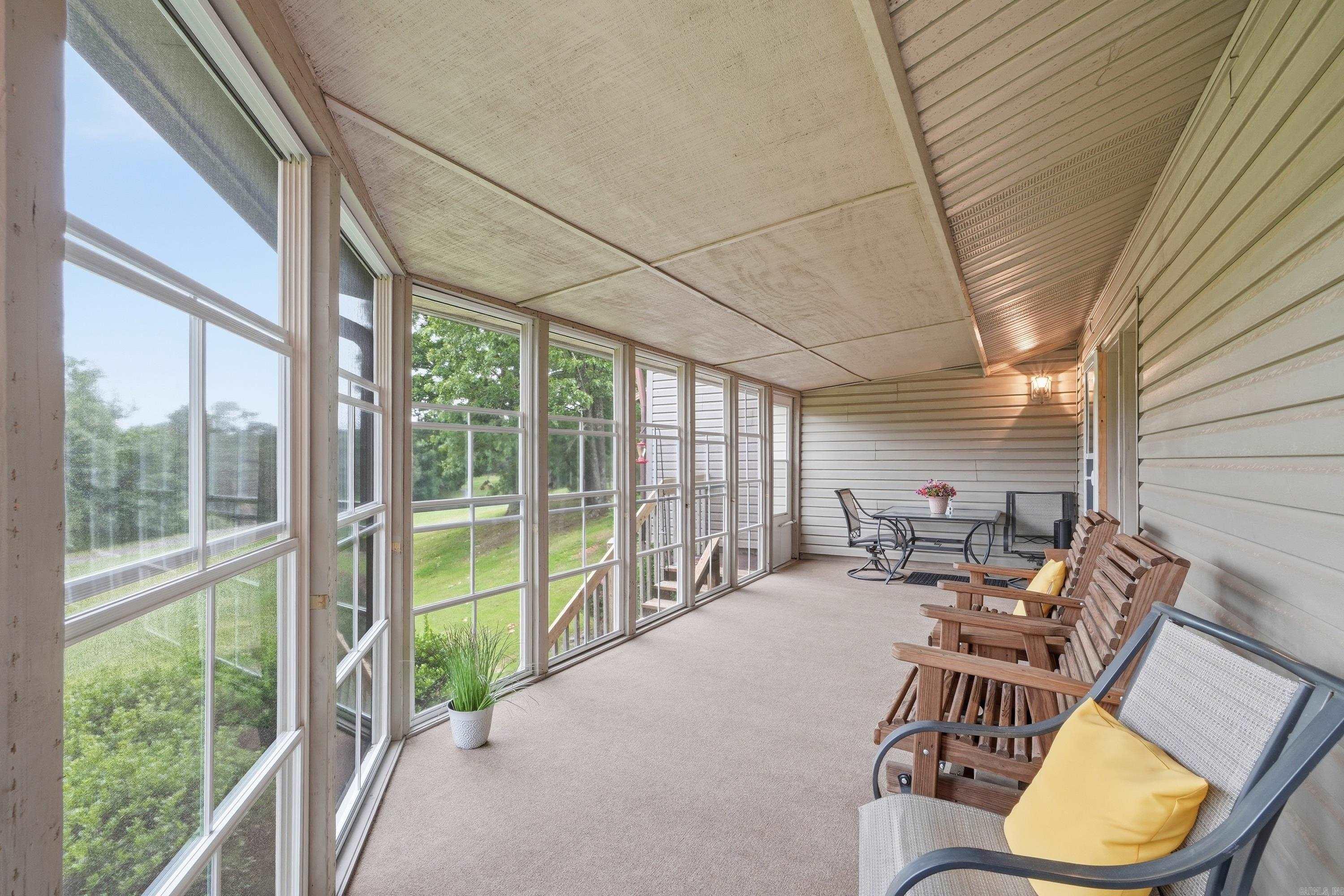COUNTRY CLUB RIDGE TOWN - Residential