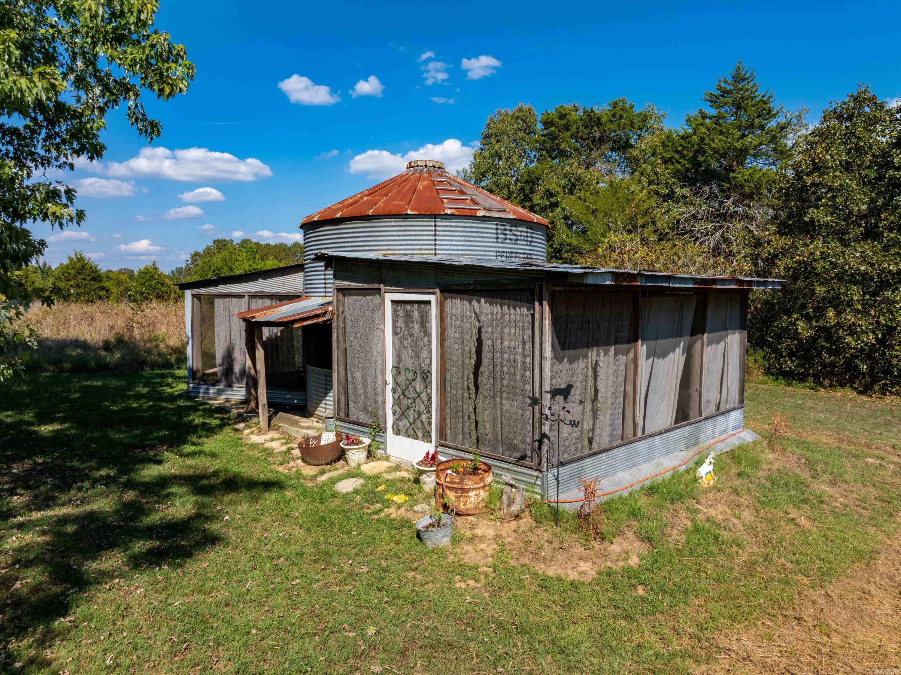 Metes & Bounds - Residential