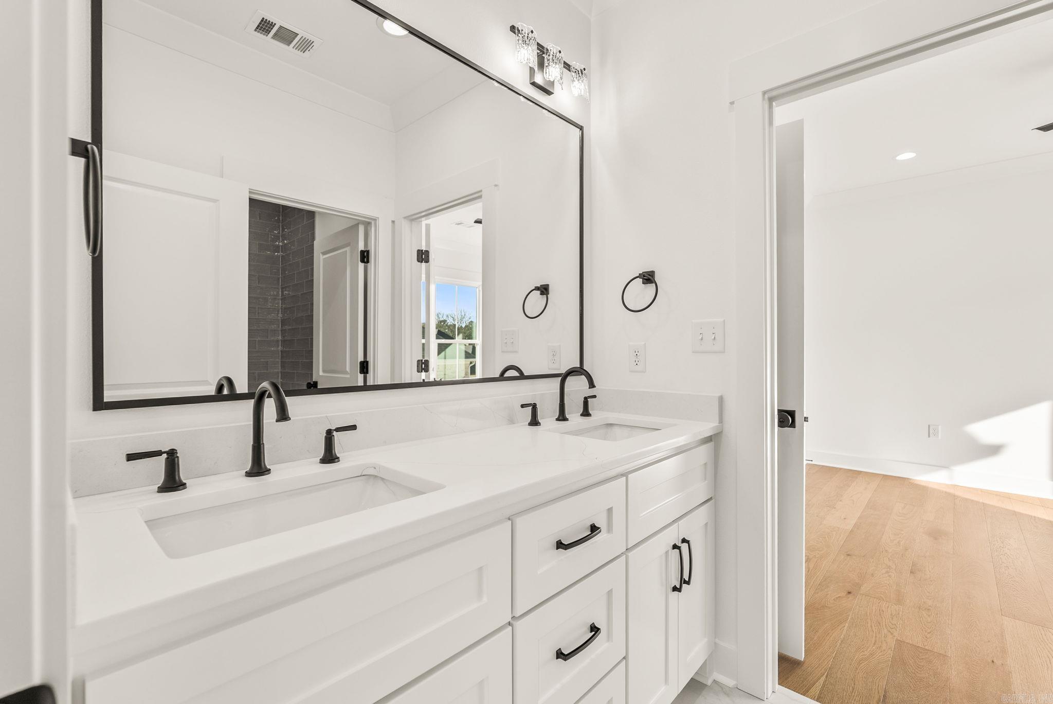 Lands End Estates - Residential