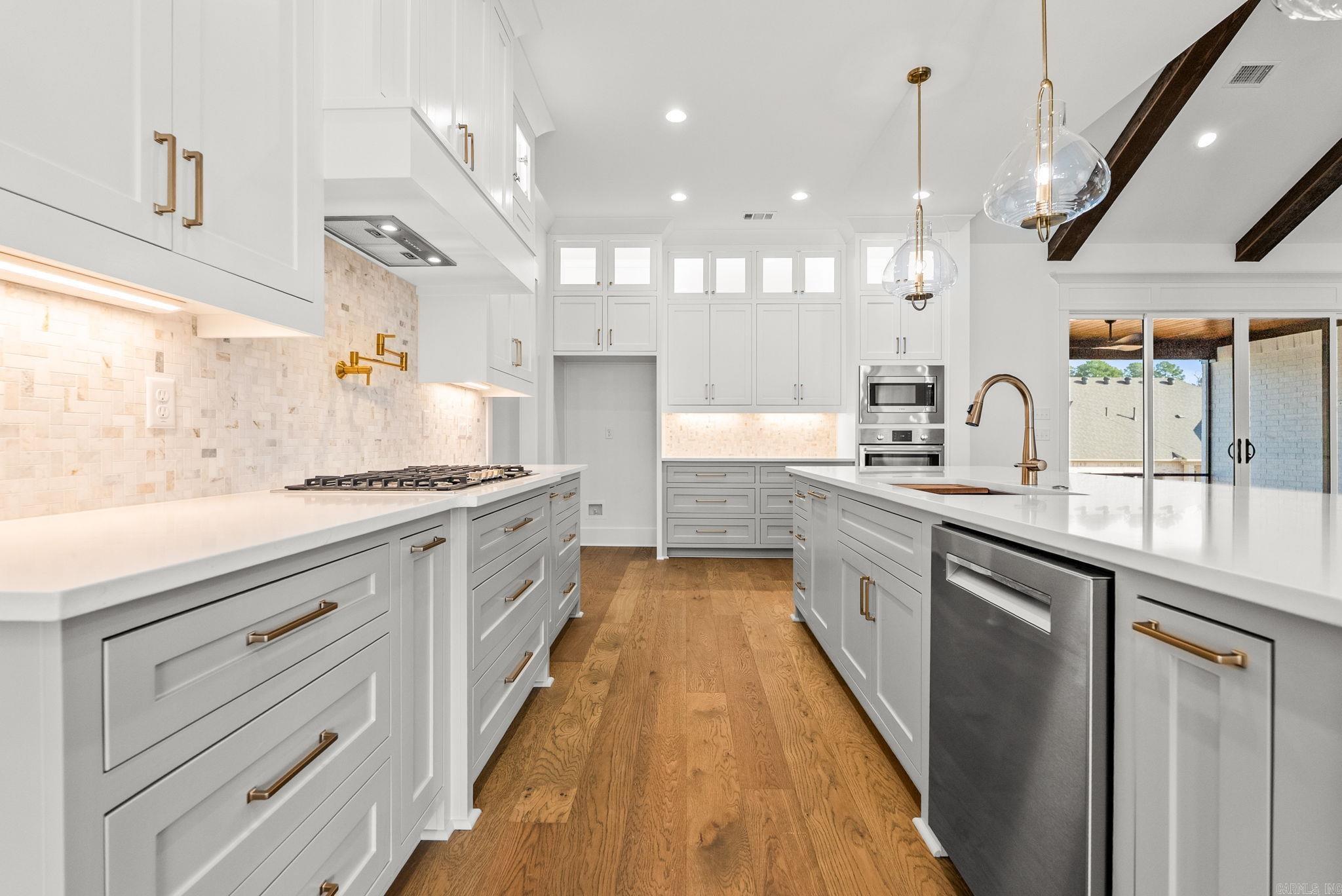 Lands End Estates - Residential