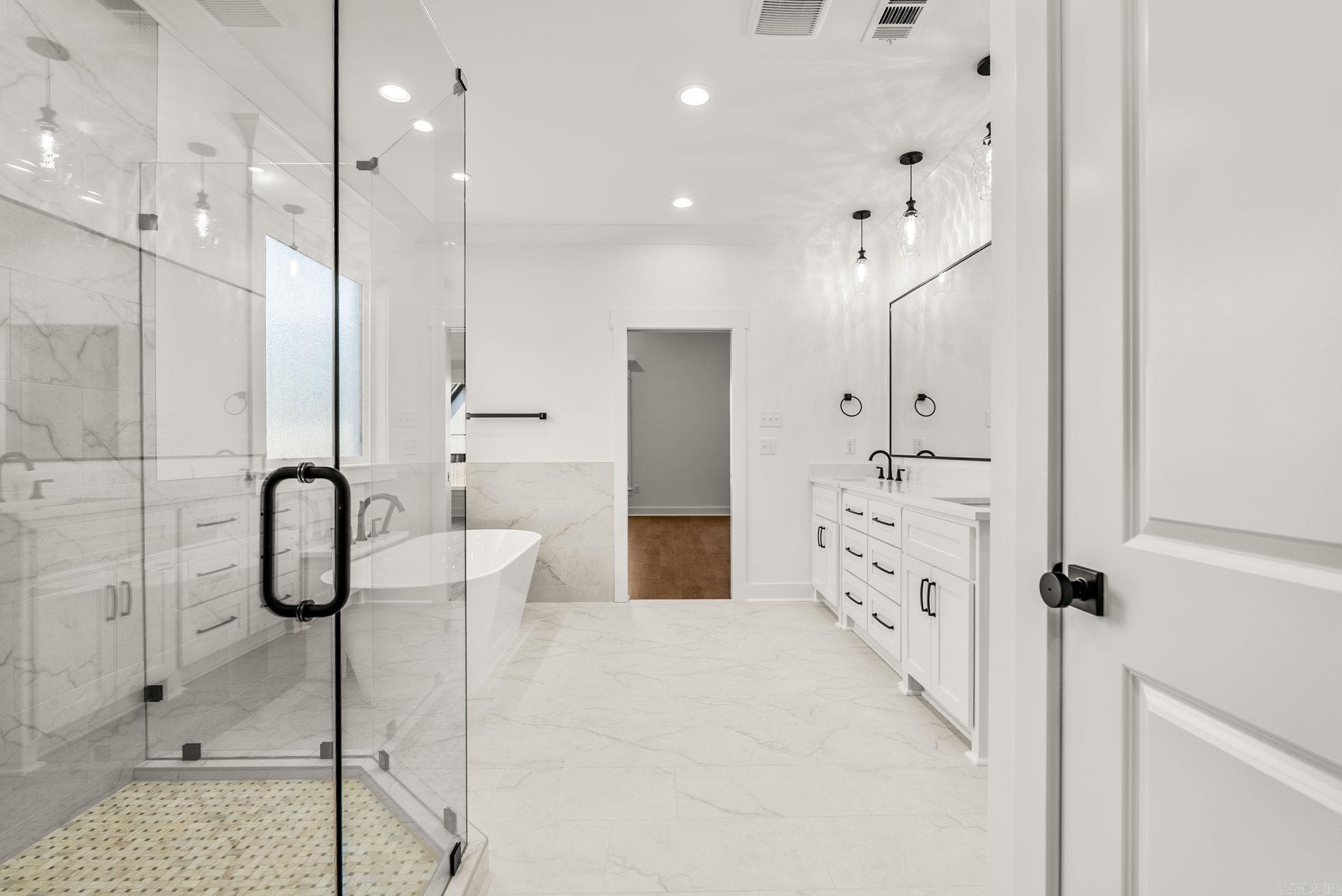 Lands End Estates - Residential