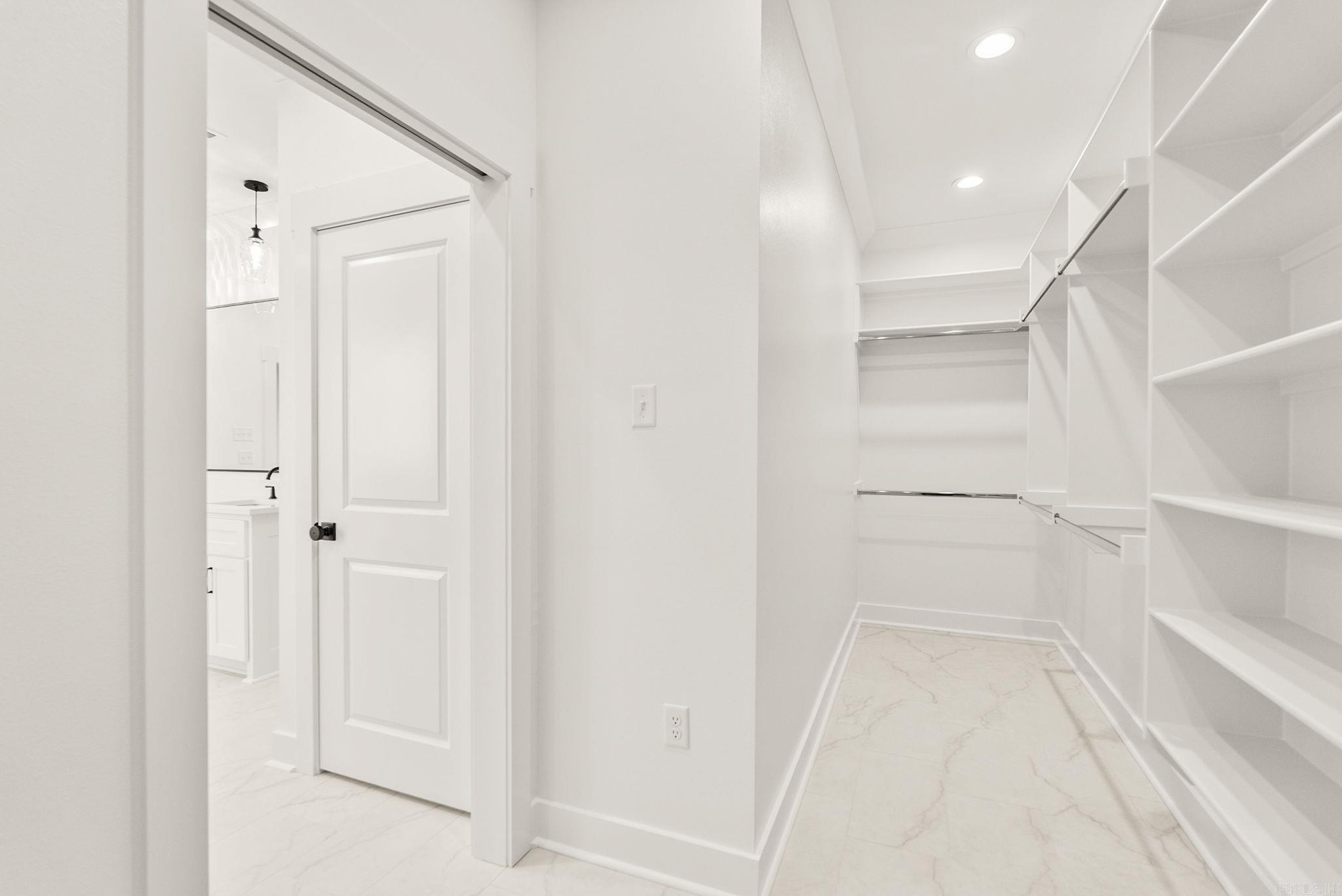 Lands End Estates - Residential