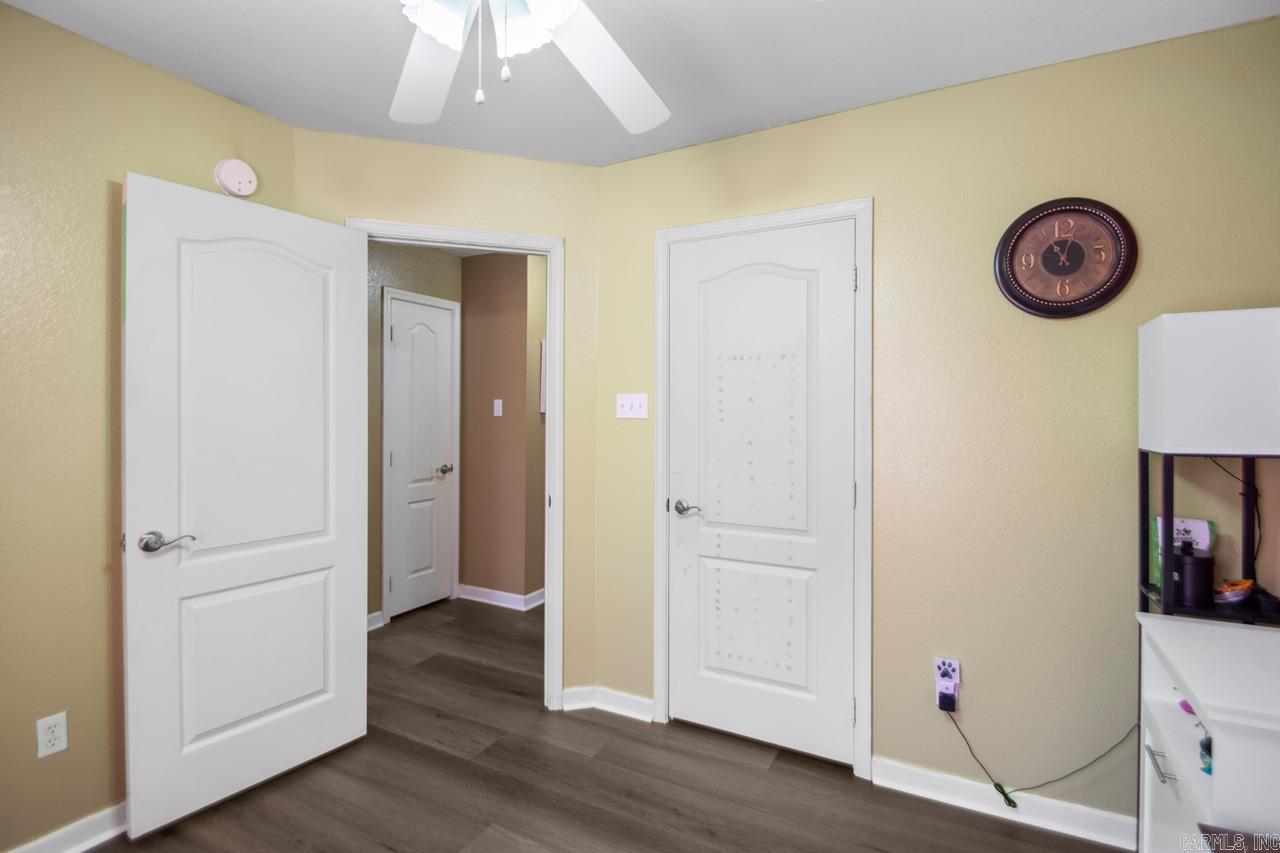 CROOKED CREEK - Residential