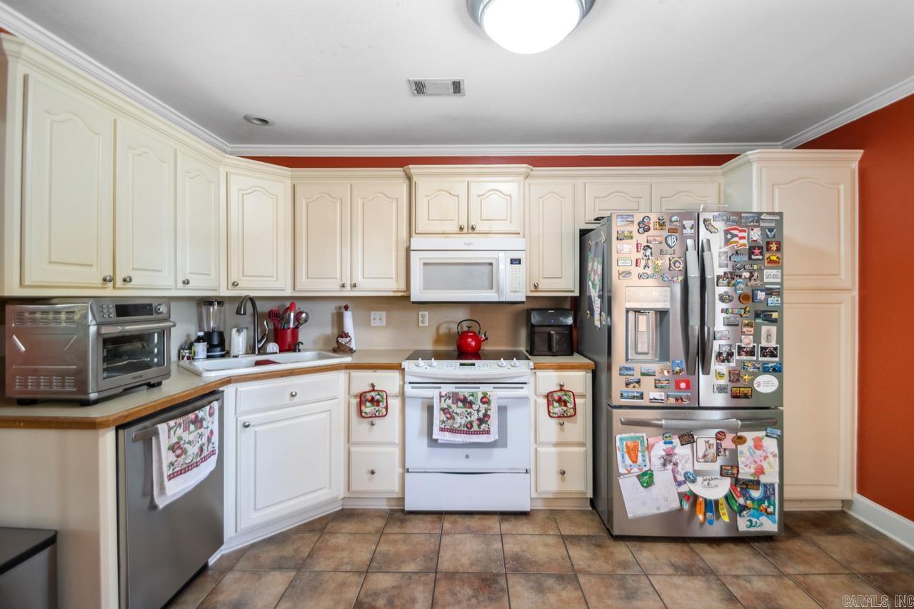 CROOKED CREEK - Residential