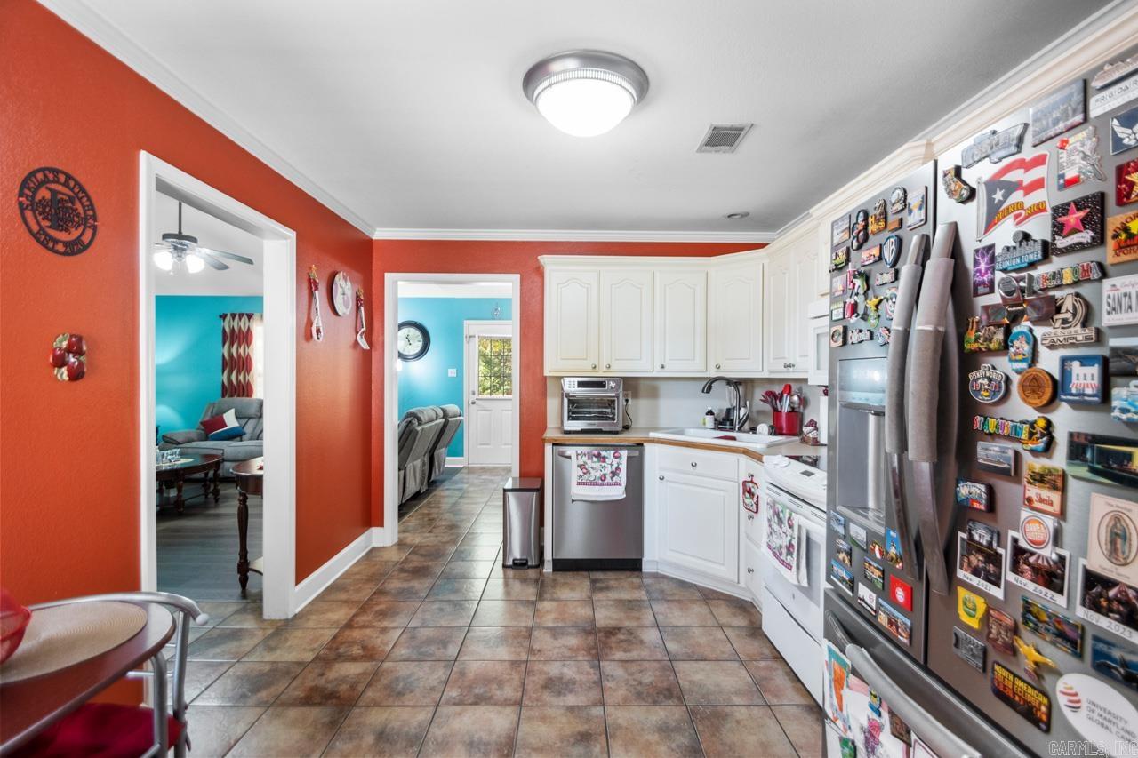 CROOKED CREEK - Residential