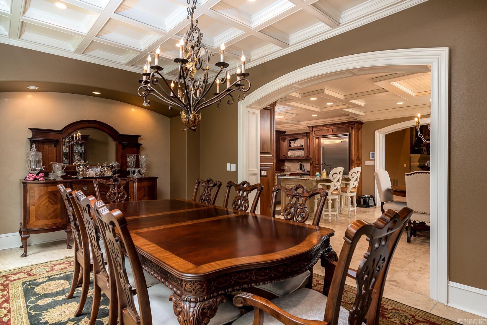 THUNDER BAY - LAKE - Residential