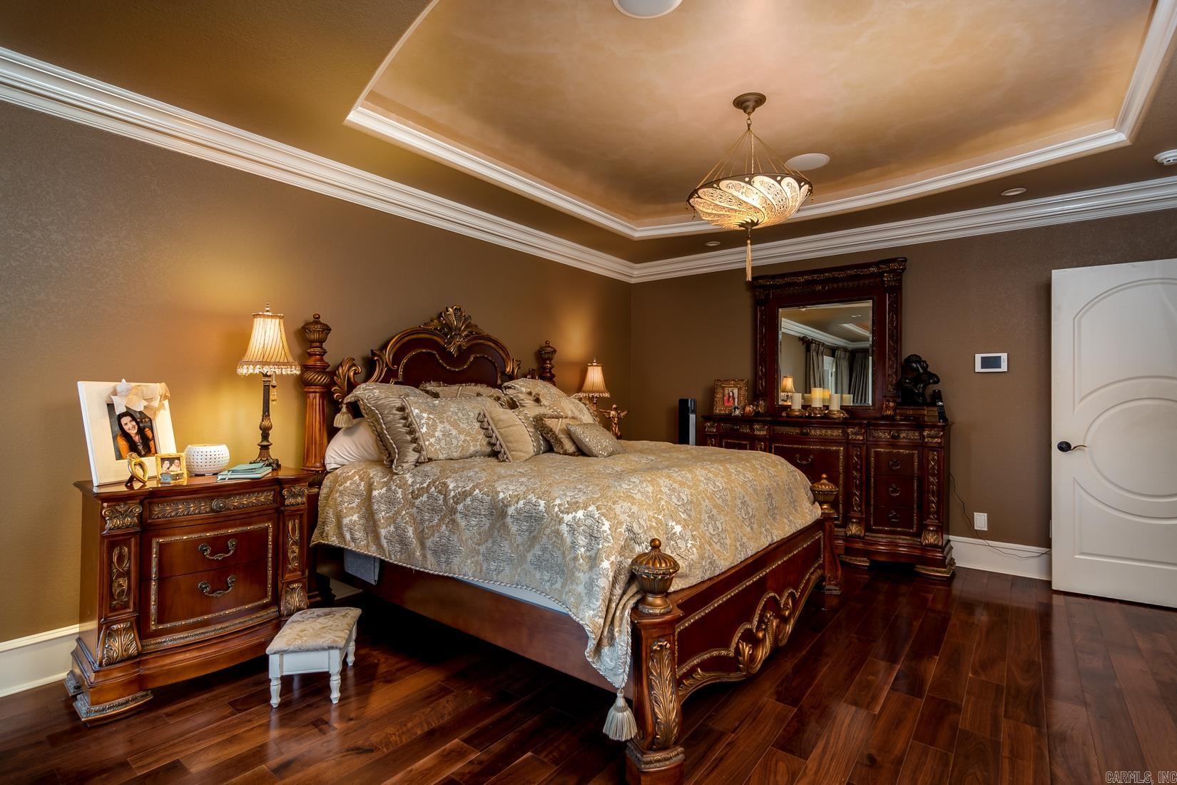 THUNDER BAY - LAKE - Residential