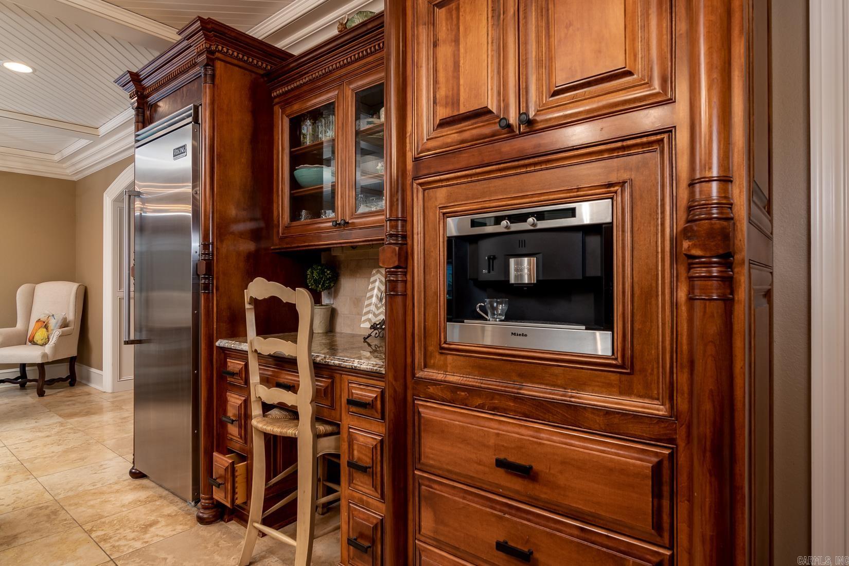 THUNDER BAY - LAKE - Residential