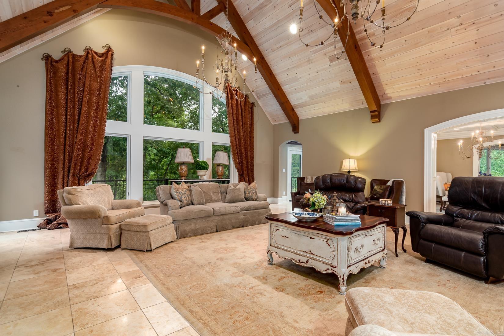 THUNDER BAY - LAKE - Residential