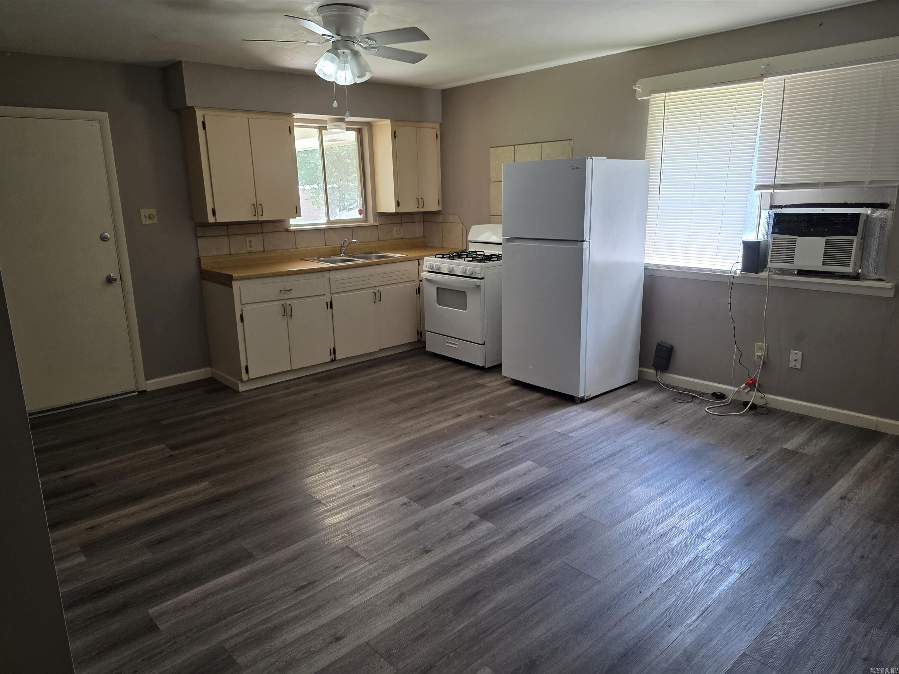 Price Barnes - Residential Income