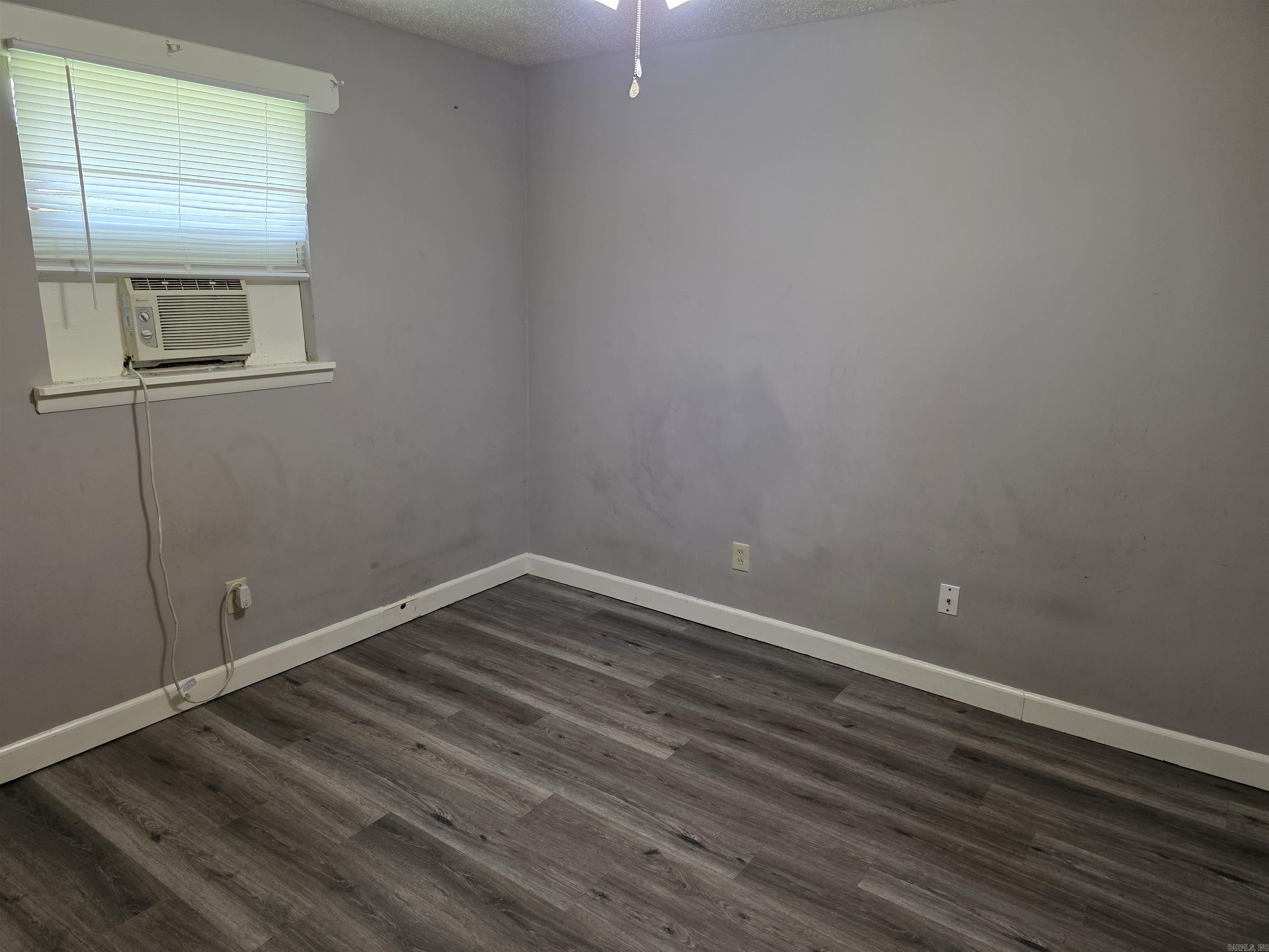 Price Barnes - Residential Income