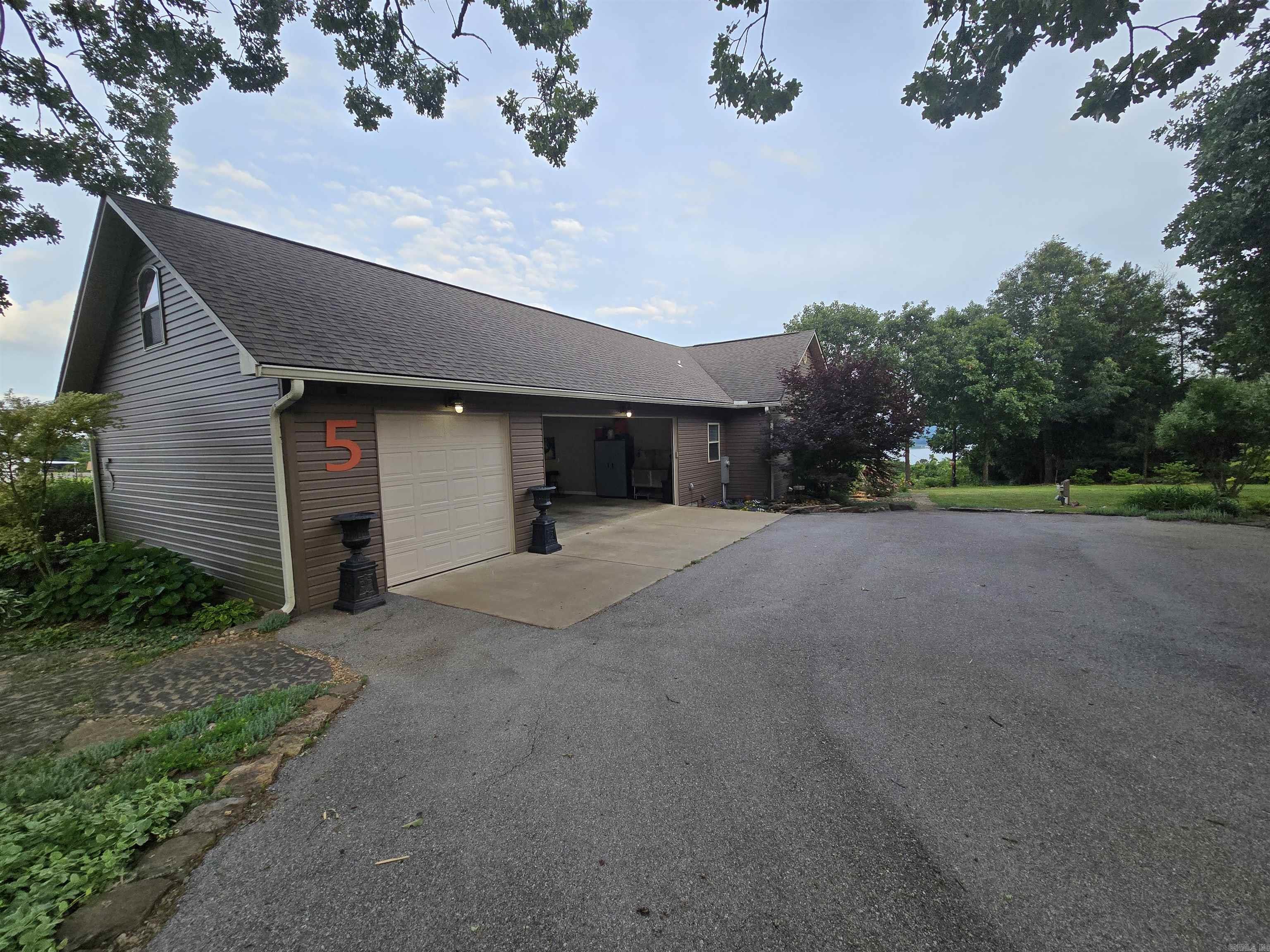 Irish Hills - Residential