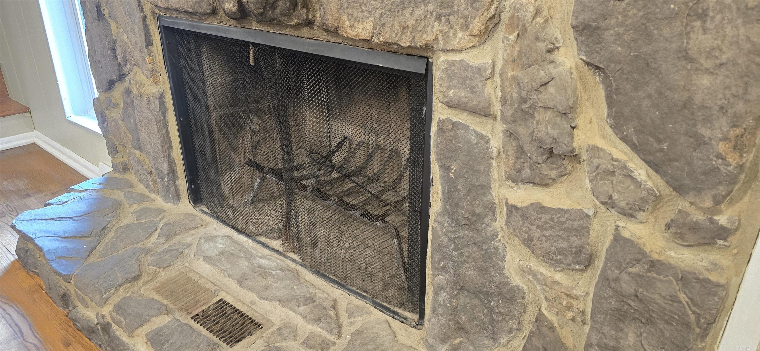 Breckenridge 1st - Residential Lease