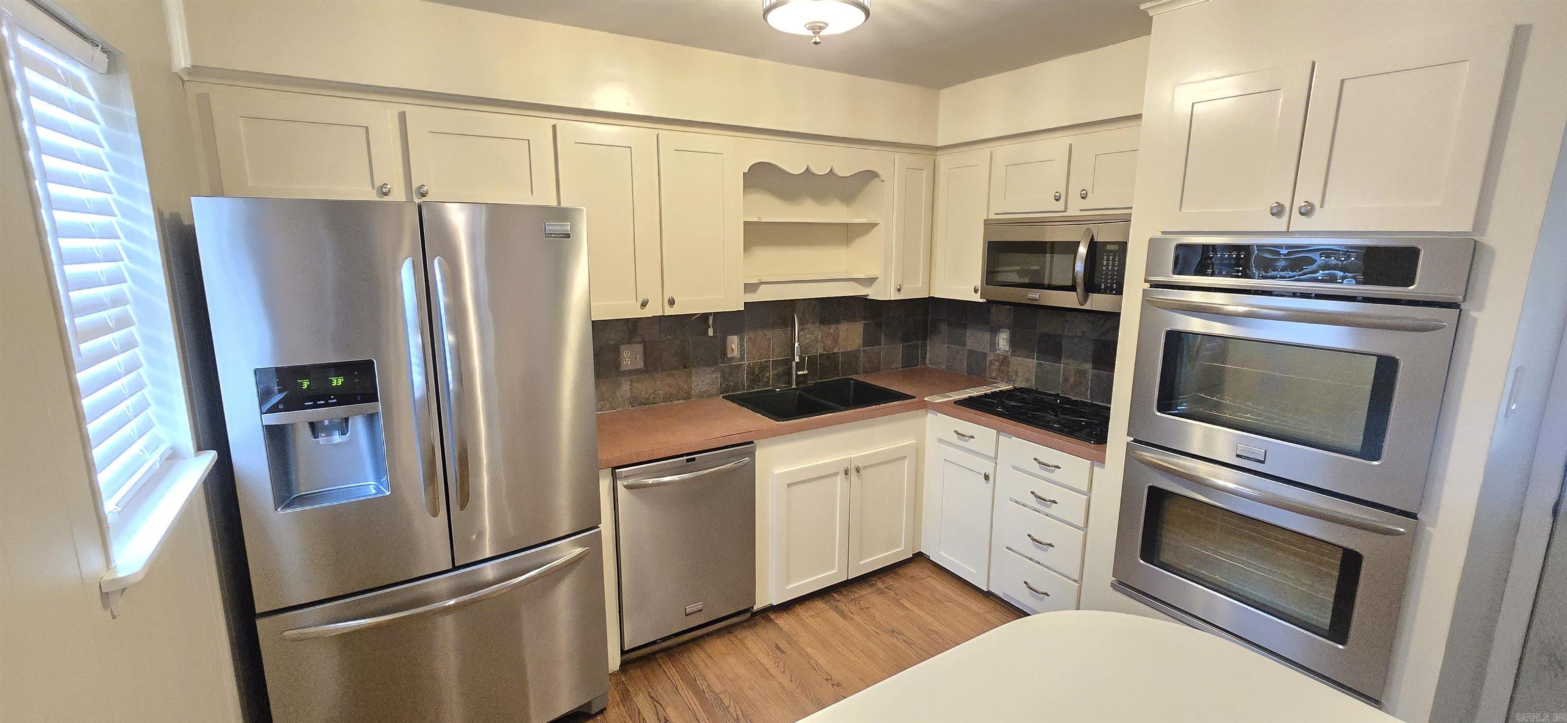 Breckenridge 1st - Residential Lease