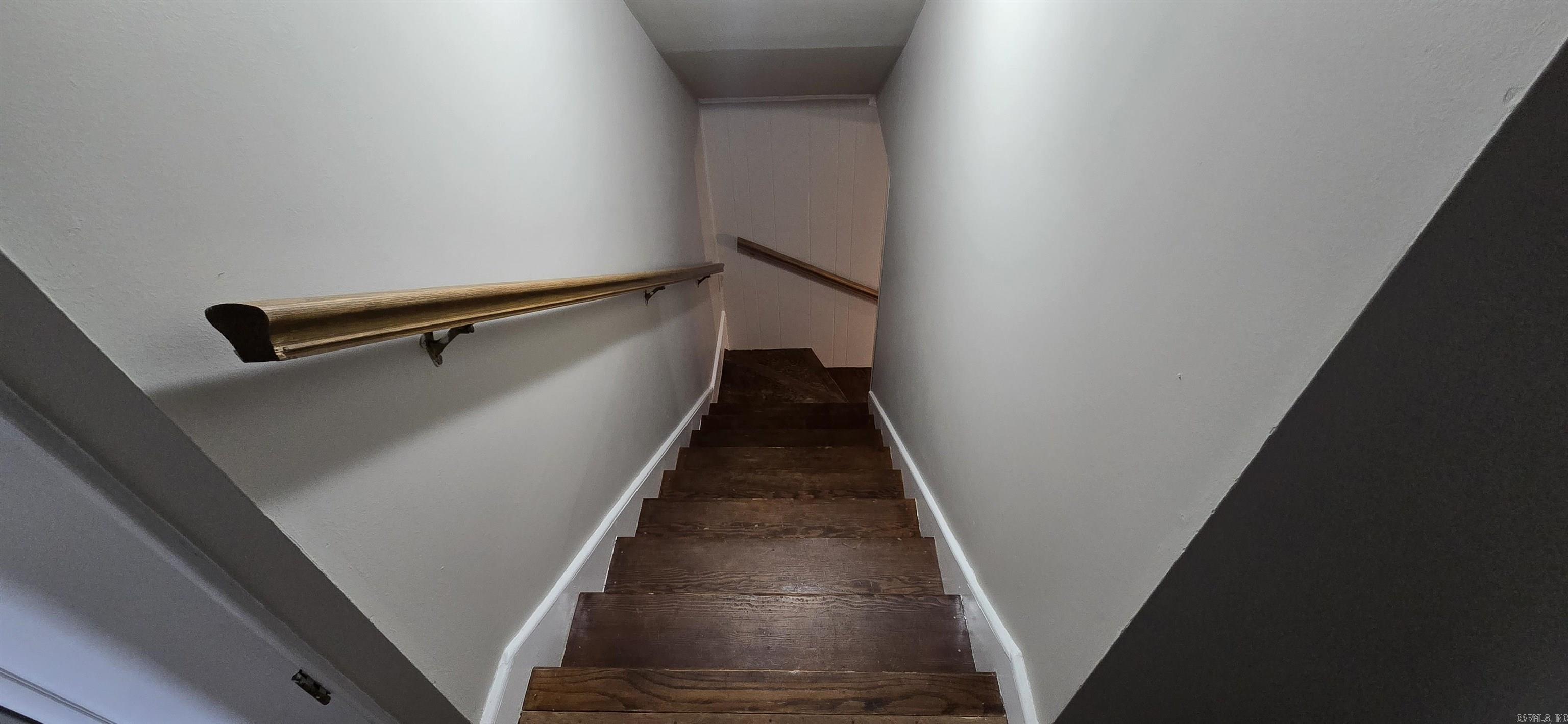 Breckenridge 1st - Residential Lease