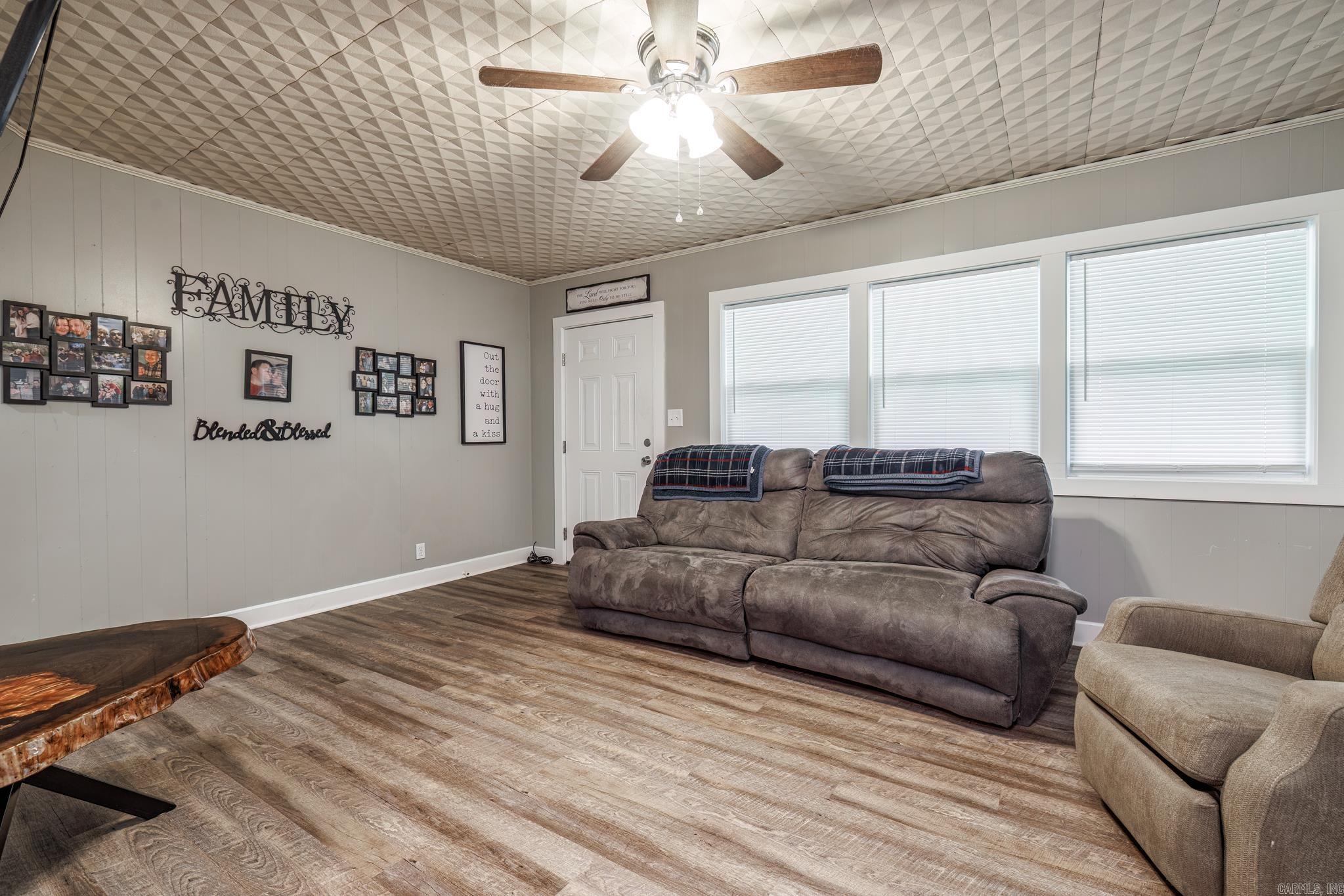 Stinnets - Residential