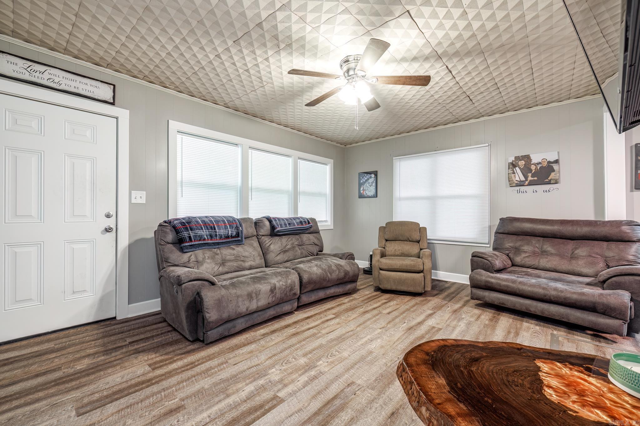 Stinnets - Residential