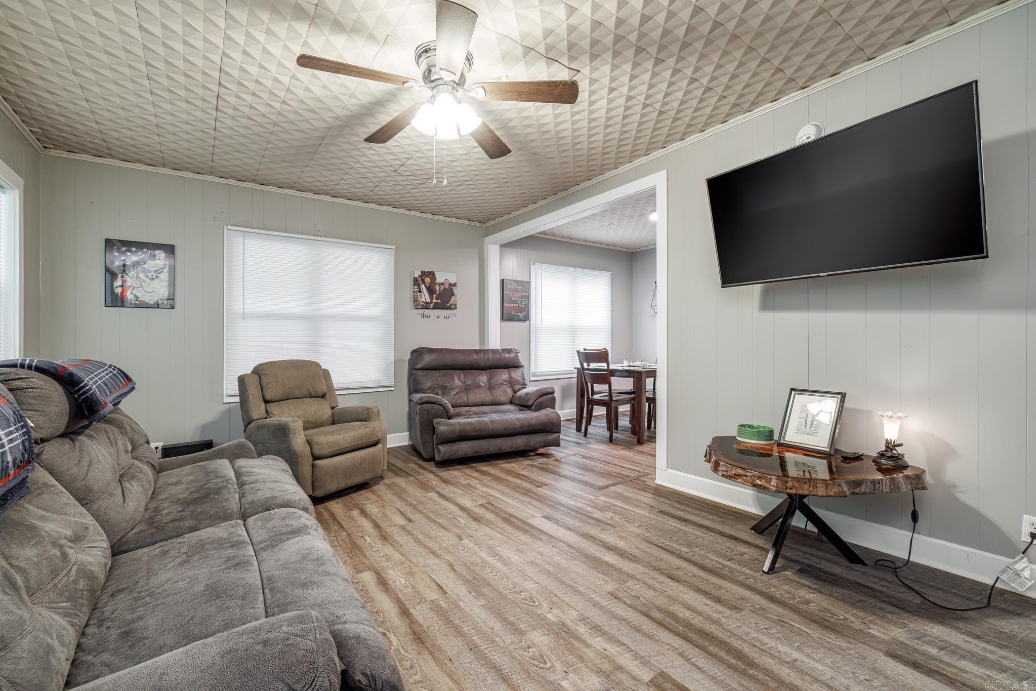 Stinnets - Residential