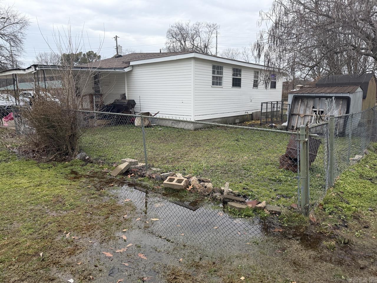 REPLAT E1/2 LOT 5 COBB & LEE - Residential