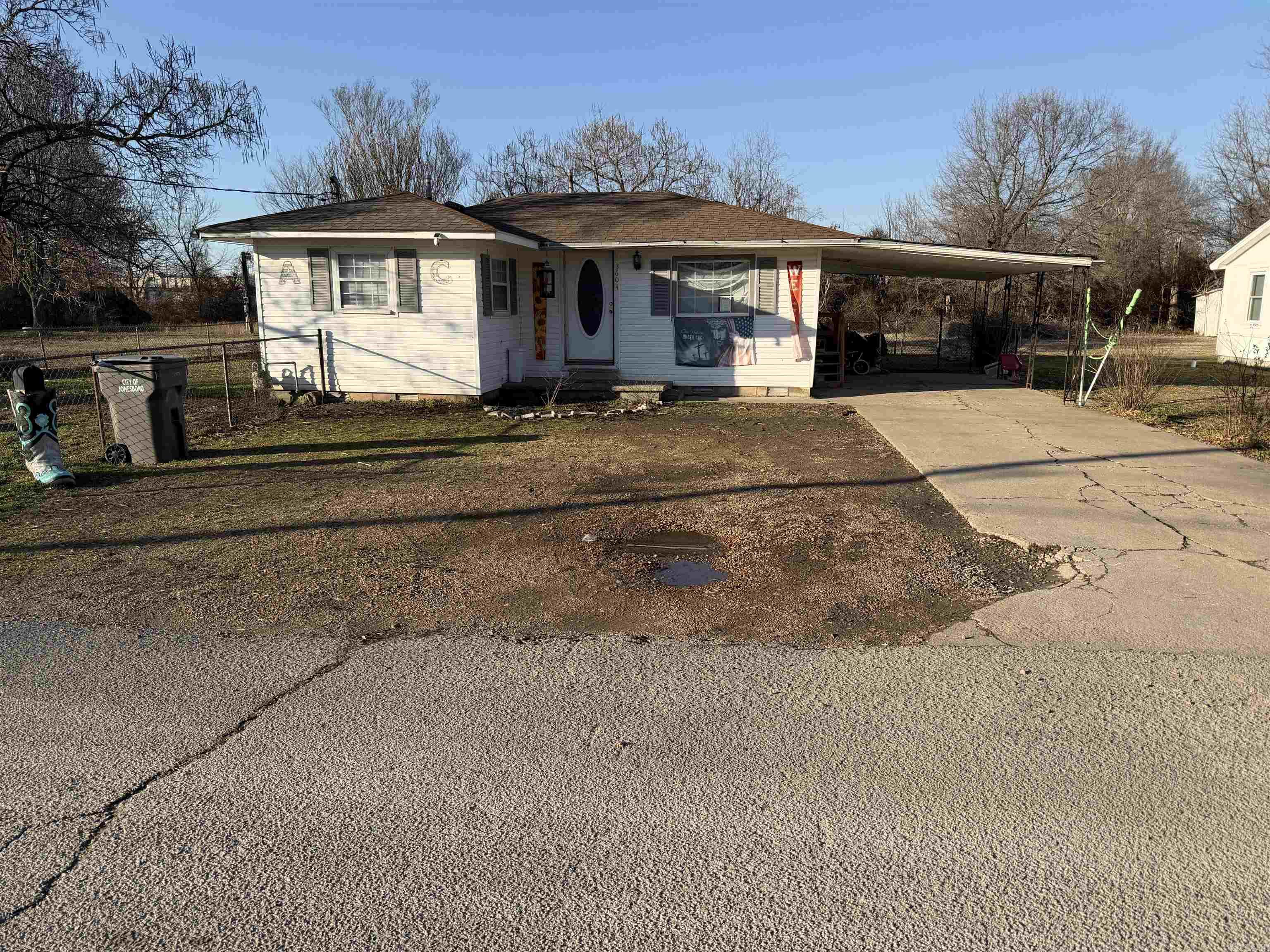 REPLAT E1/2 LOT 5 COBB & LEE - Residential