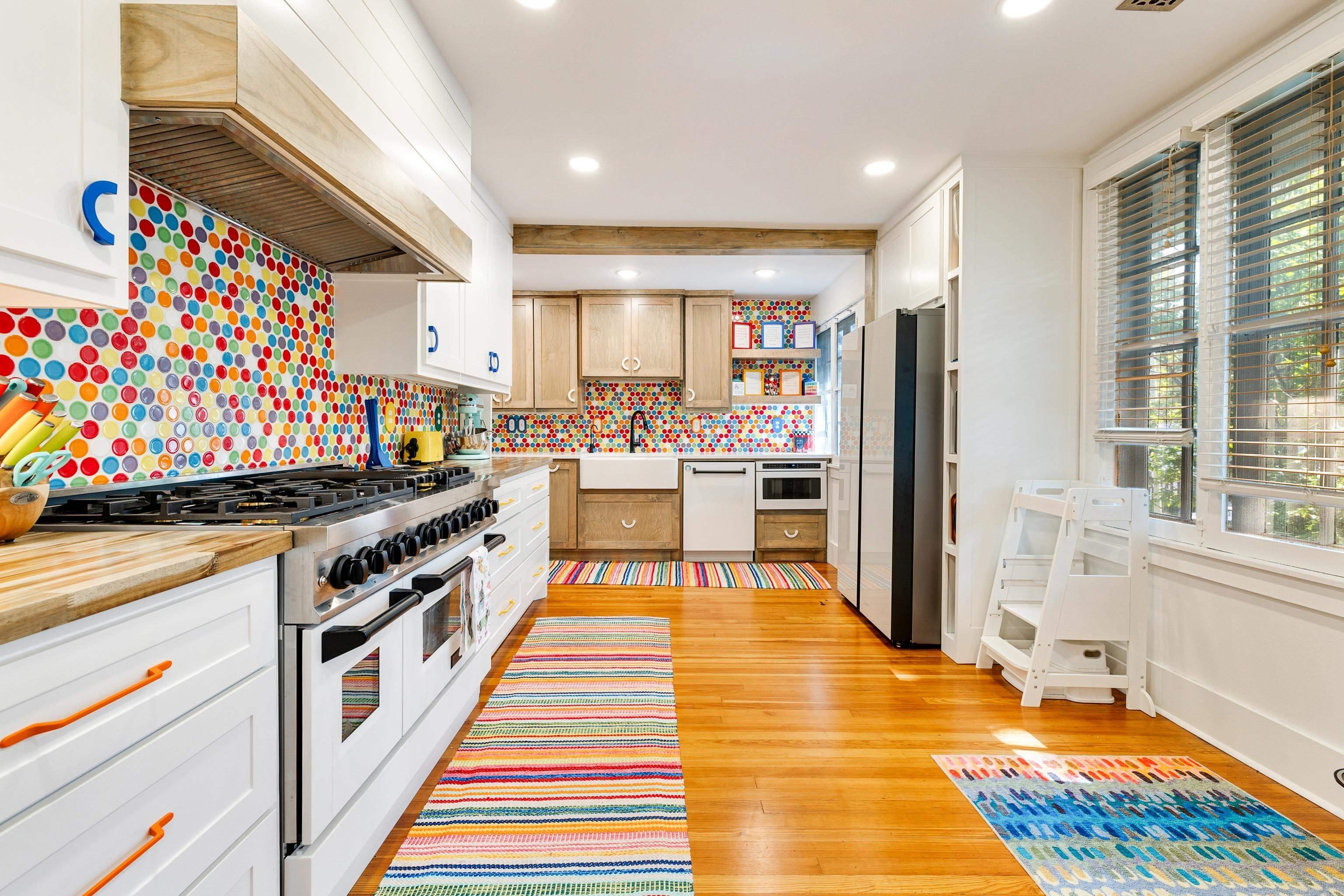 PULASKI HEIGHTS - Residential
