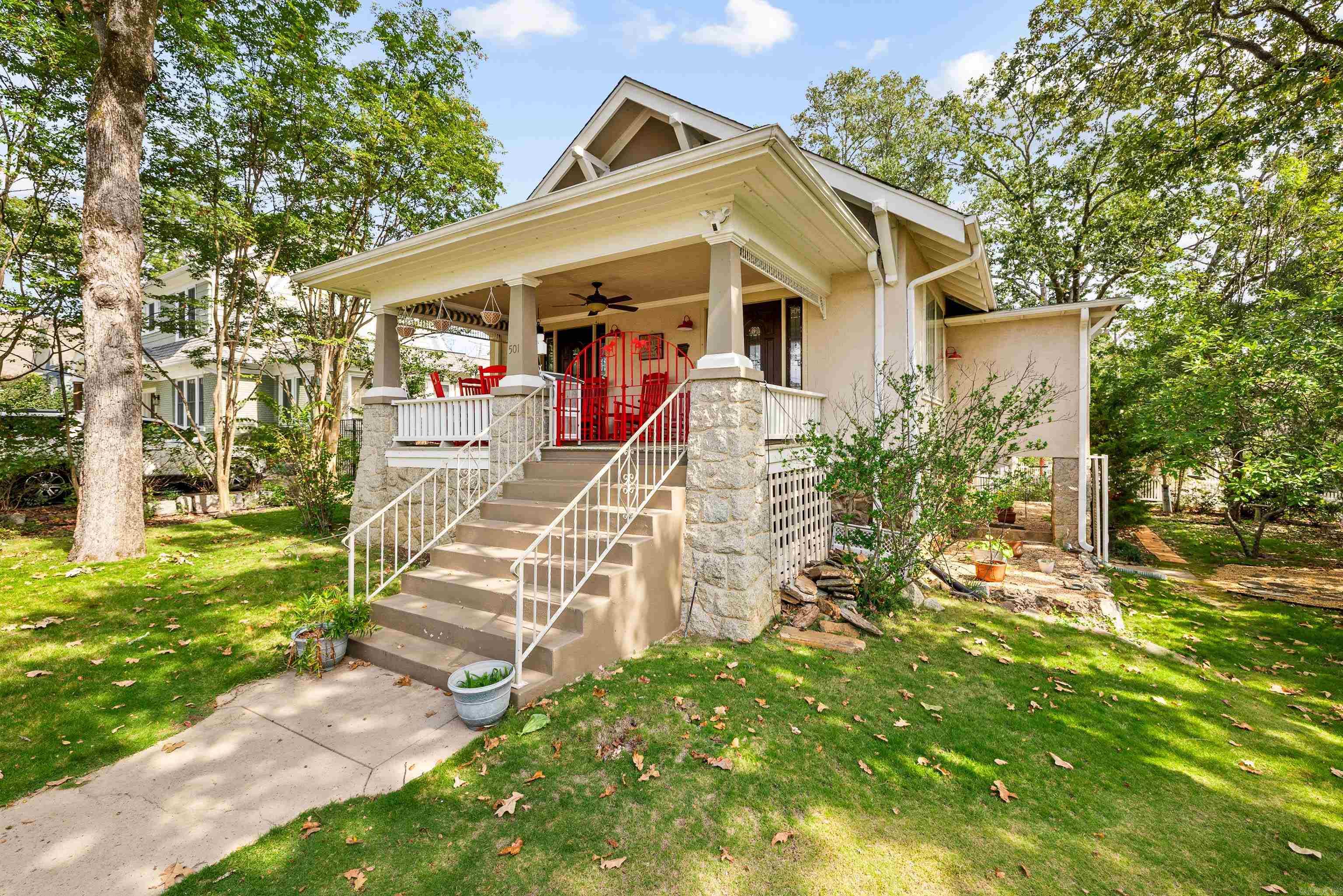 PULASKI HEIGHTS - Residential