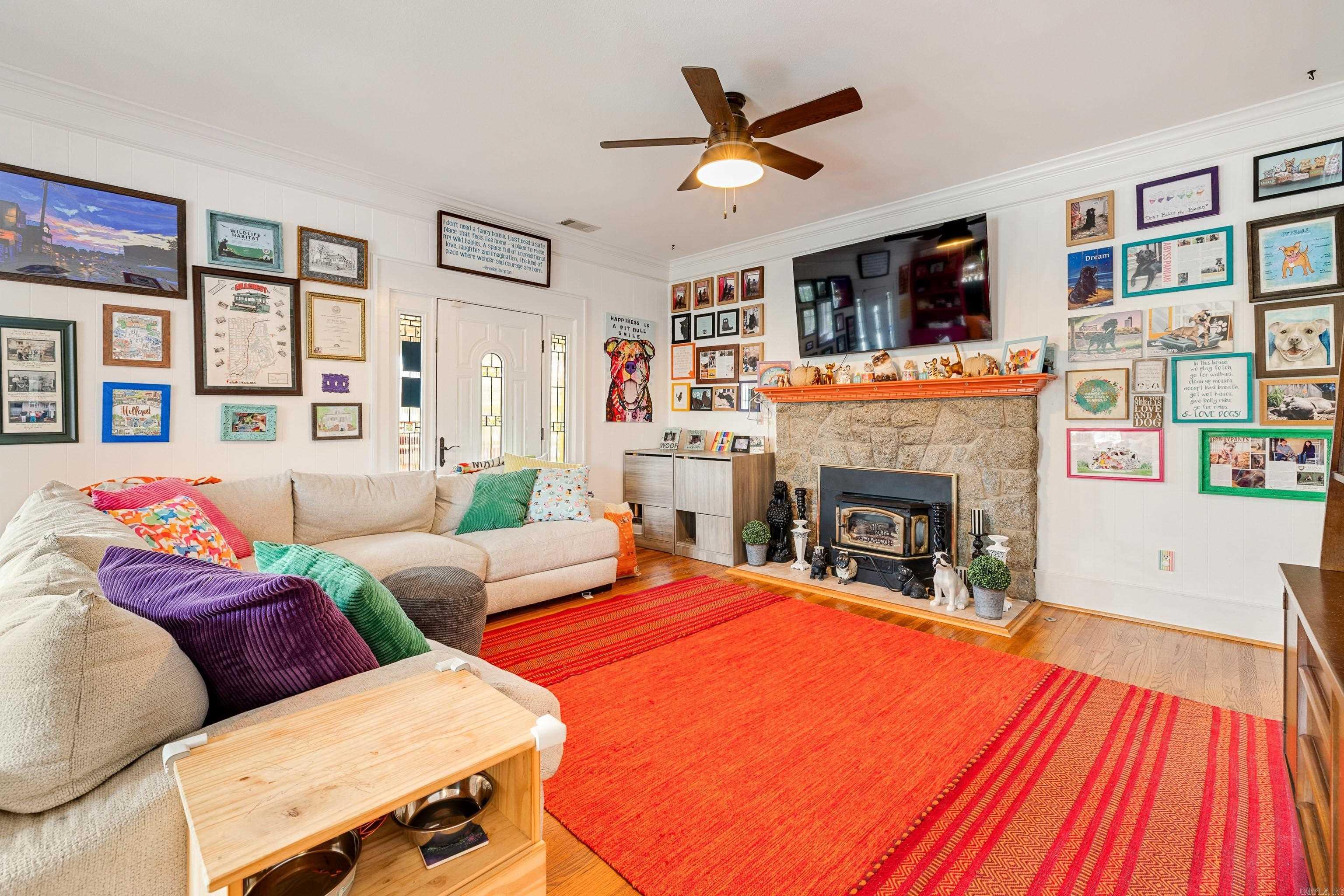 PULASKI HEIGHTS - Residential