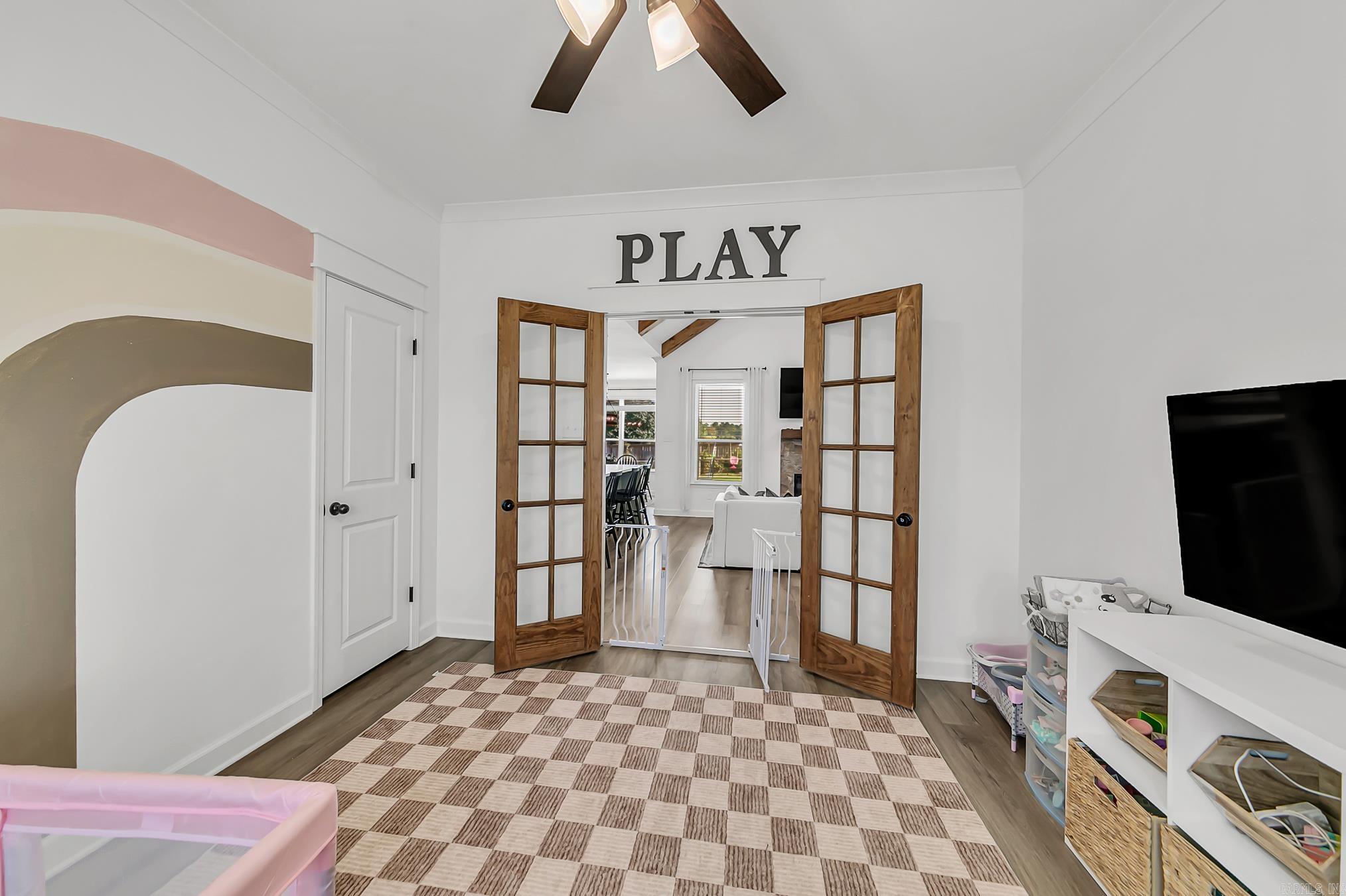 DENALI HEIGHTS - Residential