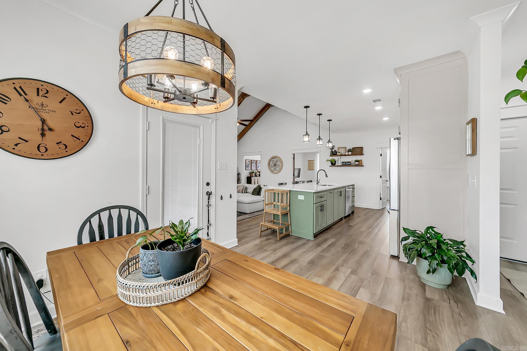 DENALI HEIGHTS - Residential