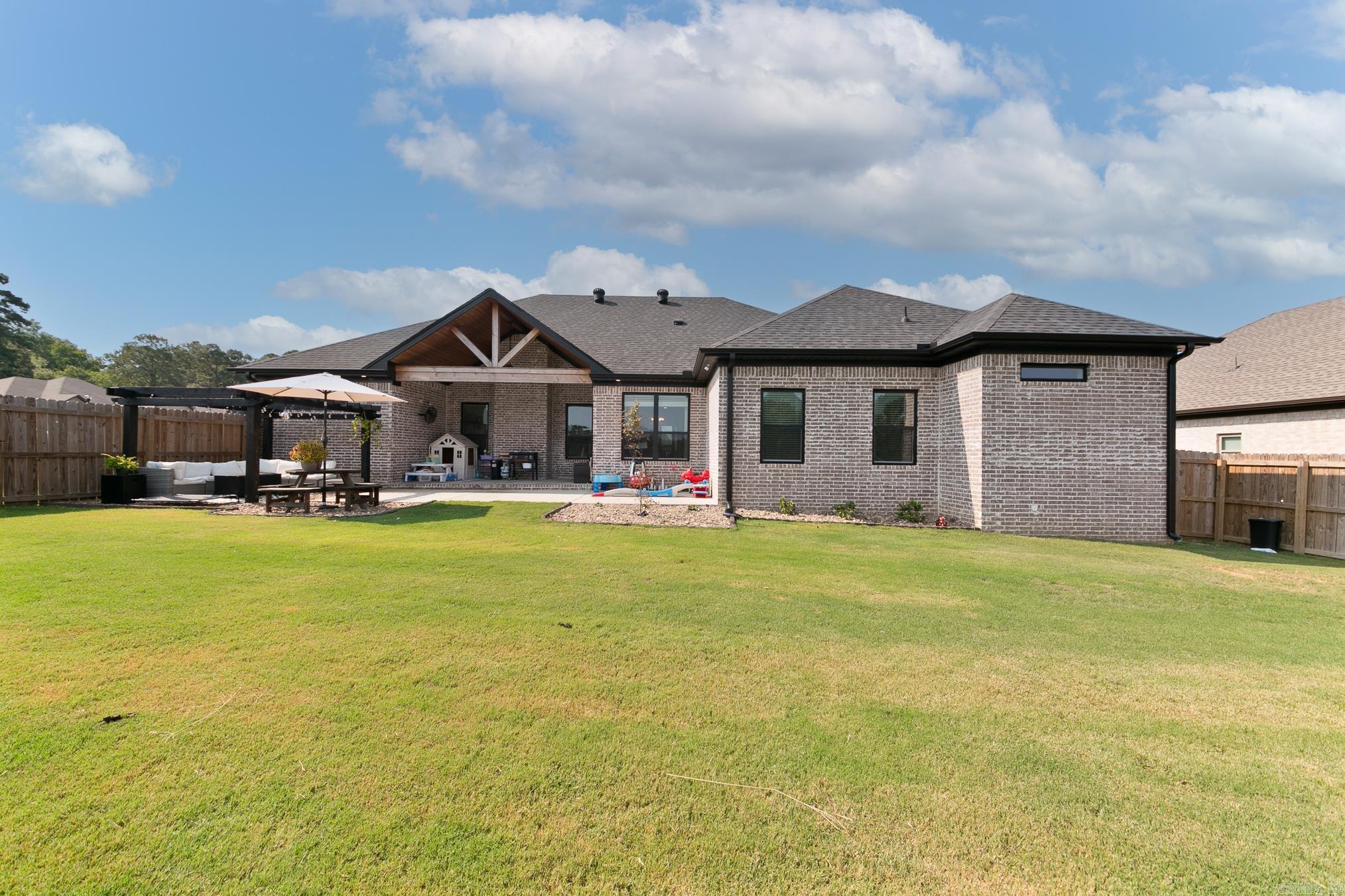 DENALI HEIGHTS - Residential