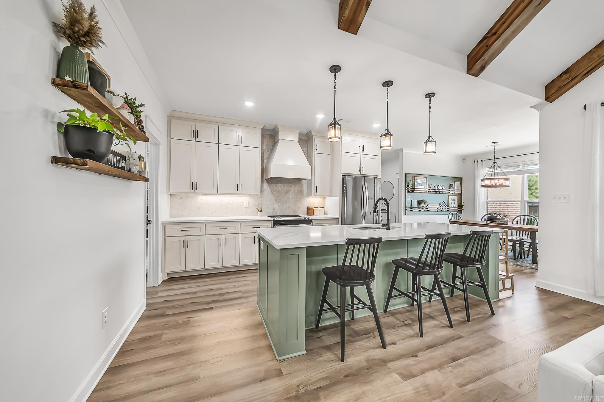 DENALI HEIGHTS - Residential