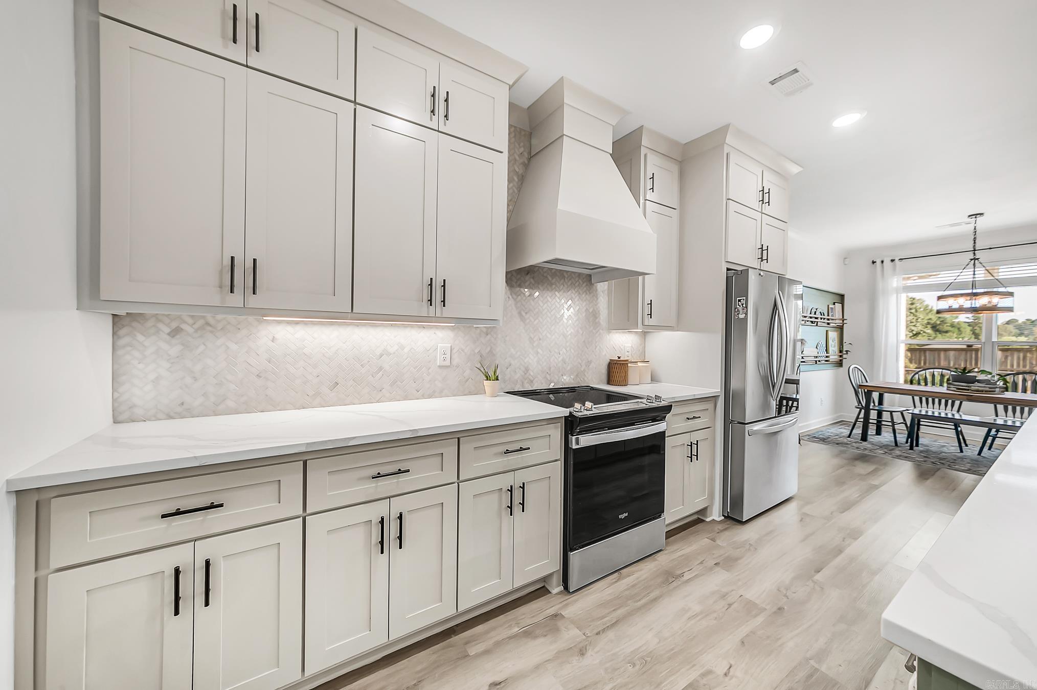 DENALI HEIGHTS - Residential