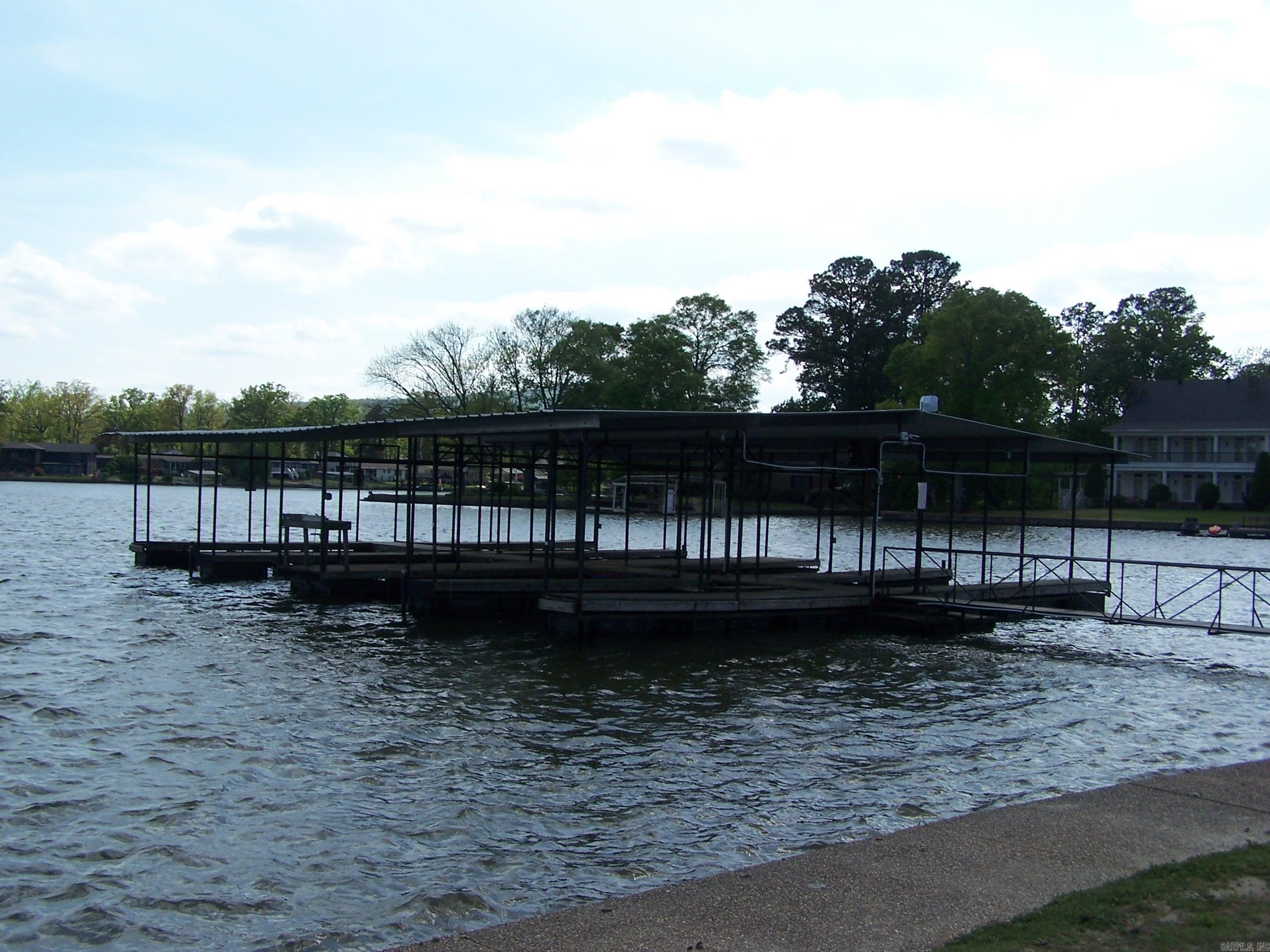 EMERALD ISLE HPR - Residential