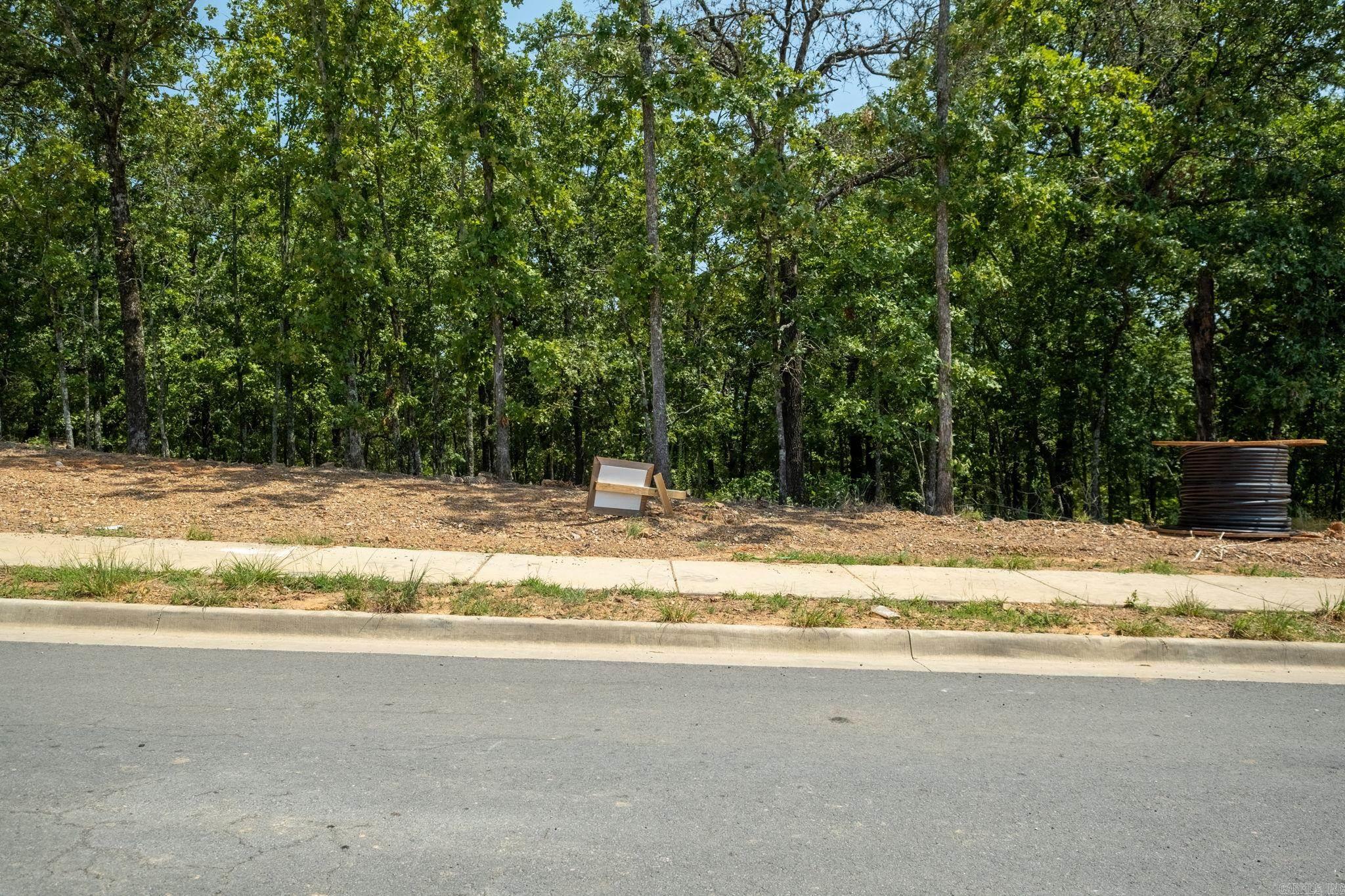 MILLERS RIDGE ESTATES - Land