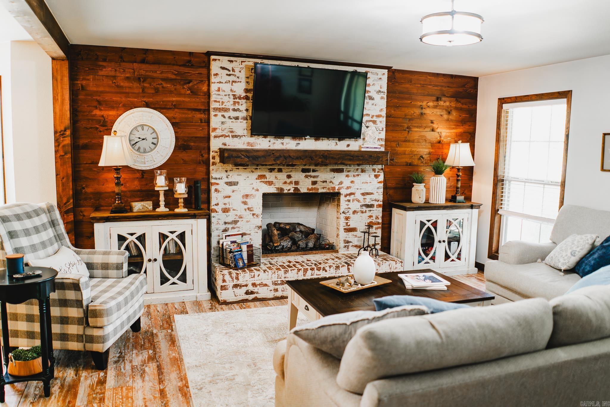 PARKWOOD - Residential