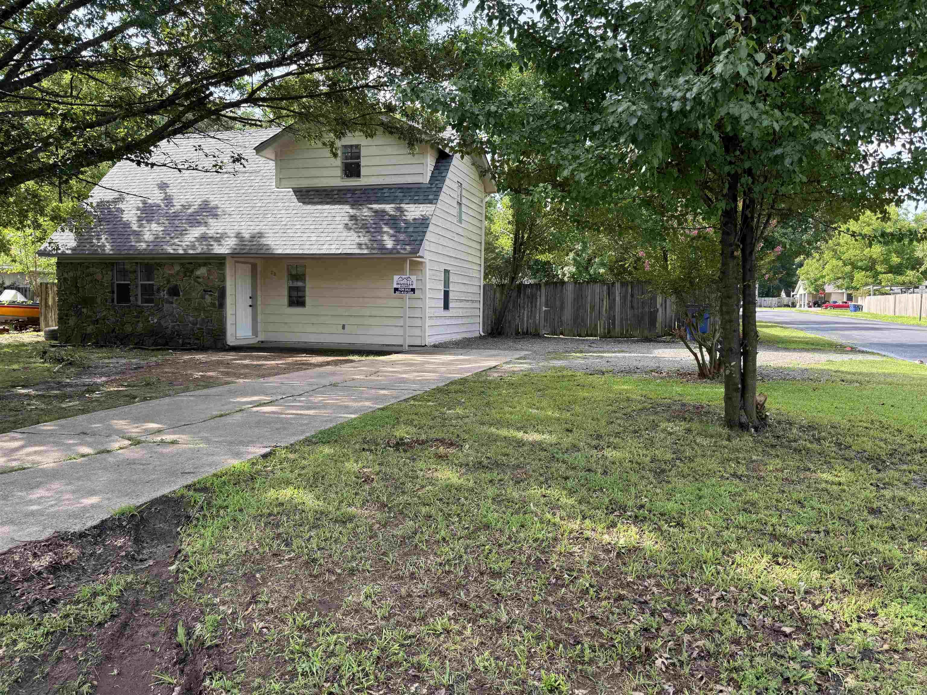 Seeking a starter home or a downsize home in Cabot? Look no further! Checkout this recently remodeled home with new kitchen counter tops, new luxury vinyl flooring, new paint, new HVAC, new water heater, and a new roof. This approx 1,350+ sq ft corner lot home is a 4-bed, 2-bath, 2-story home ready for you or someone you know. Home is all electric with all functioning today and is move in ready. This home will not last long so do not hesitate. See Agent Remarks.