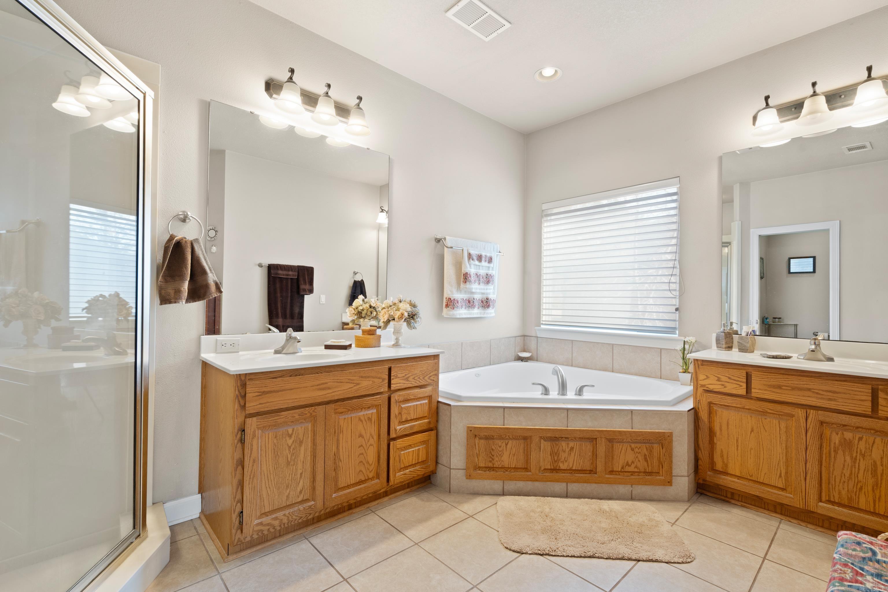 Isabella - Residential