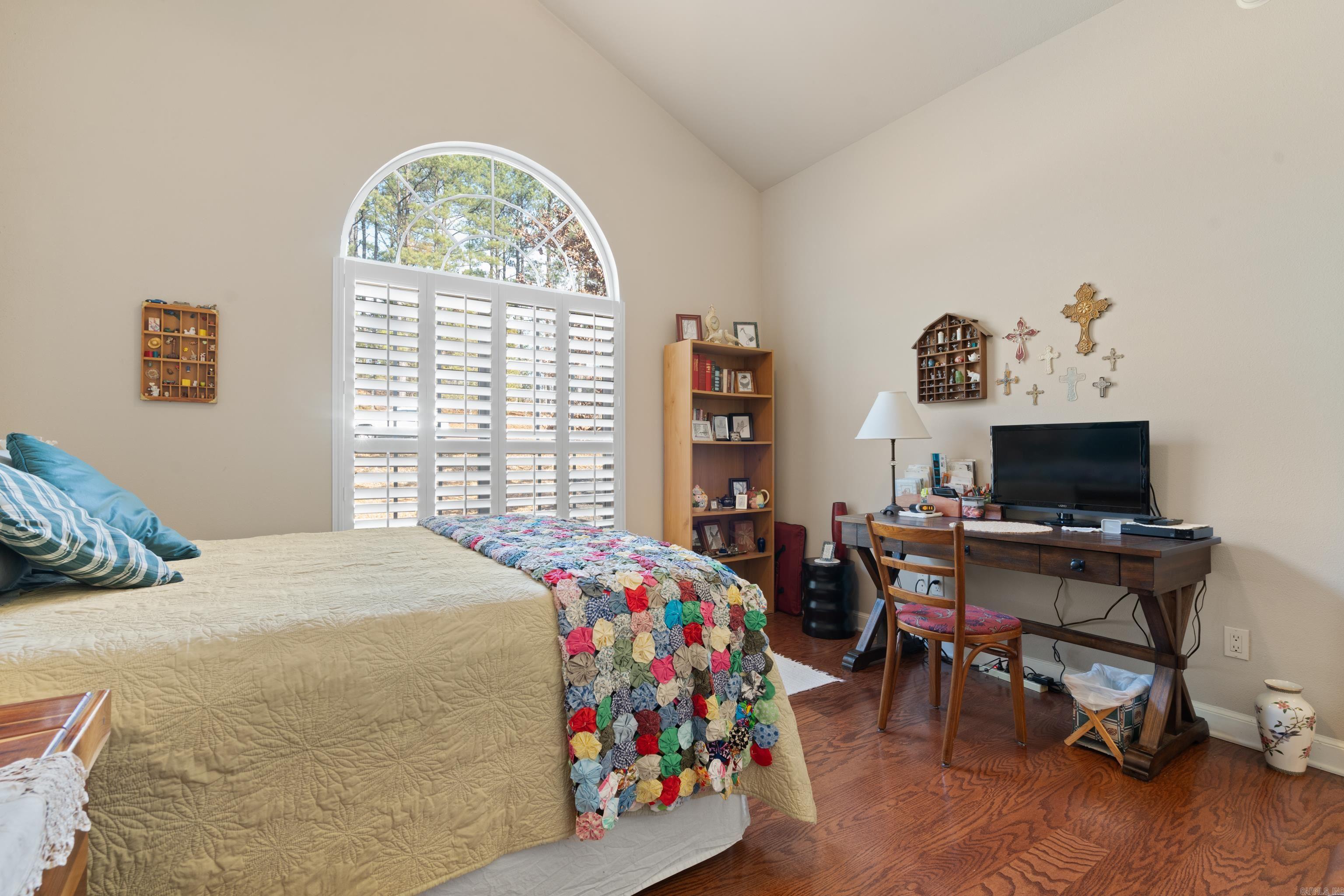 Isabella - Residential