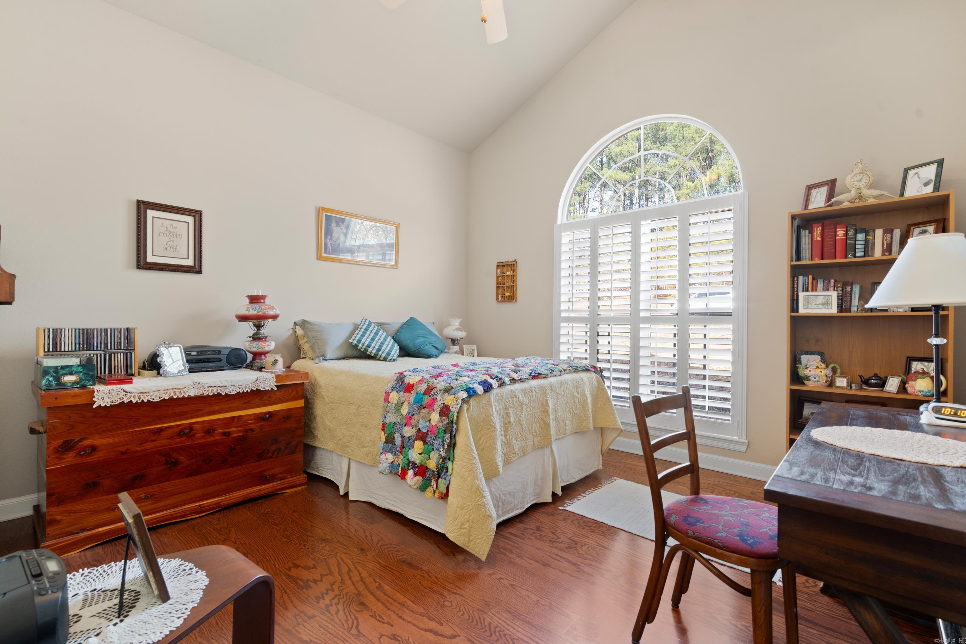 Isabella - Residential