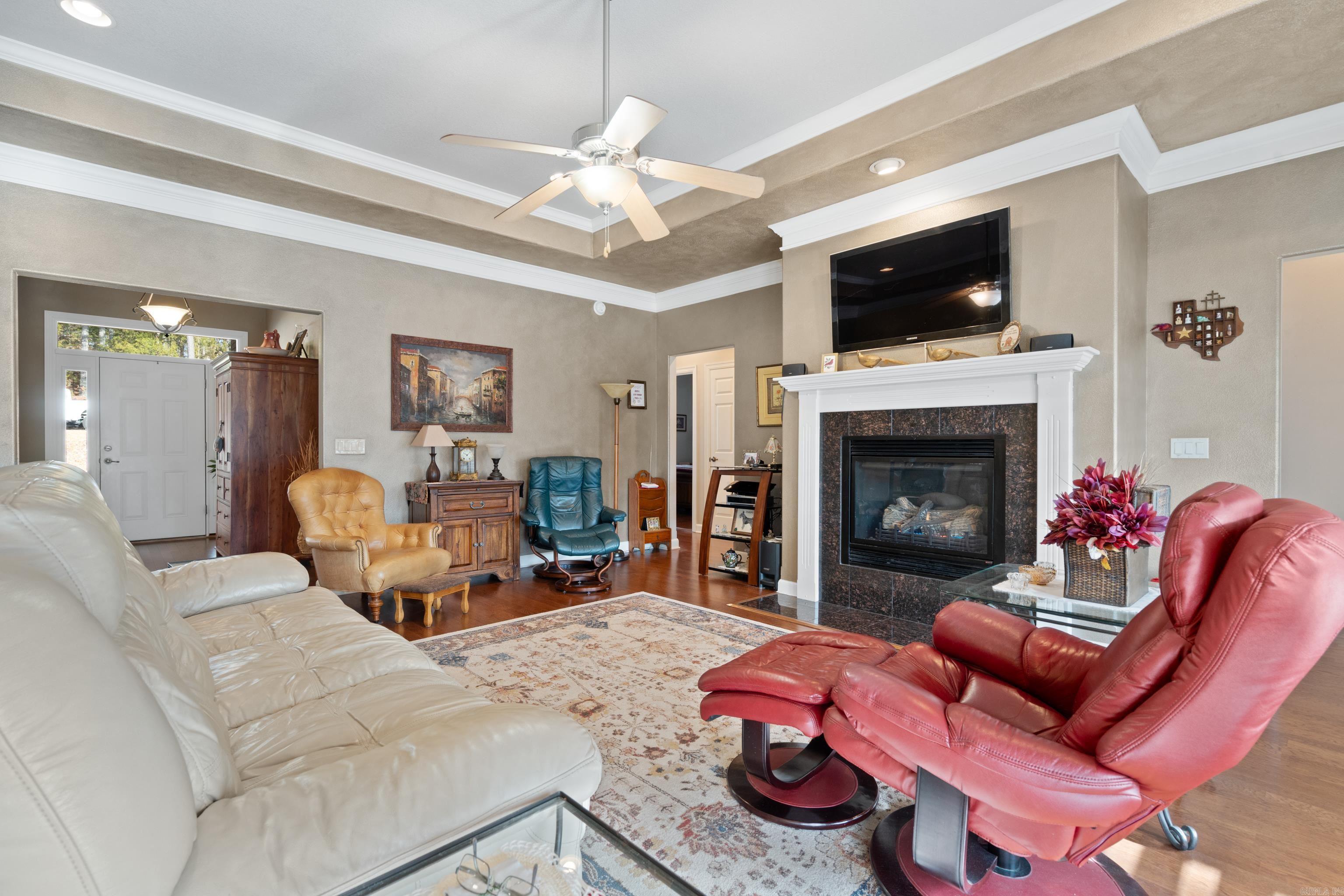 Isabella - Residential