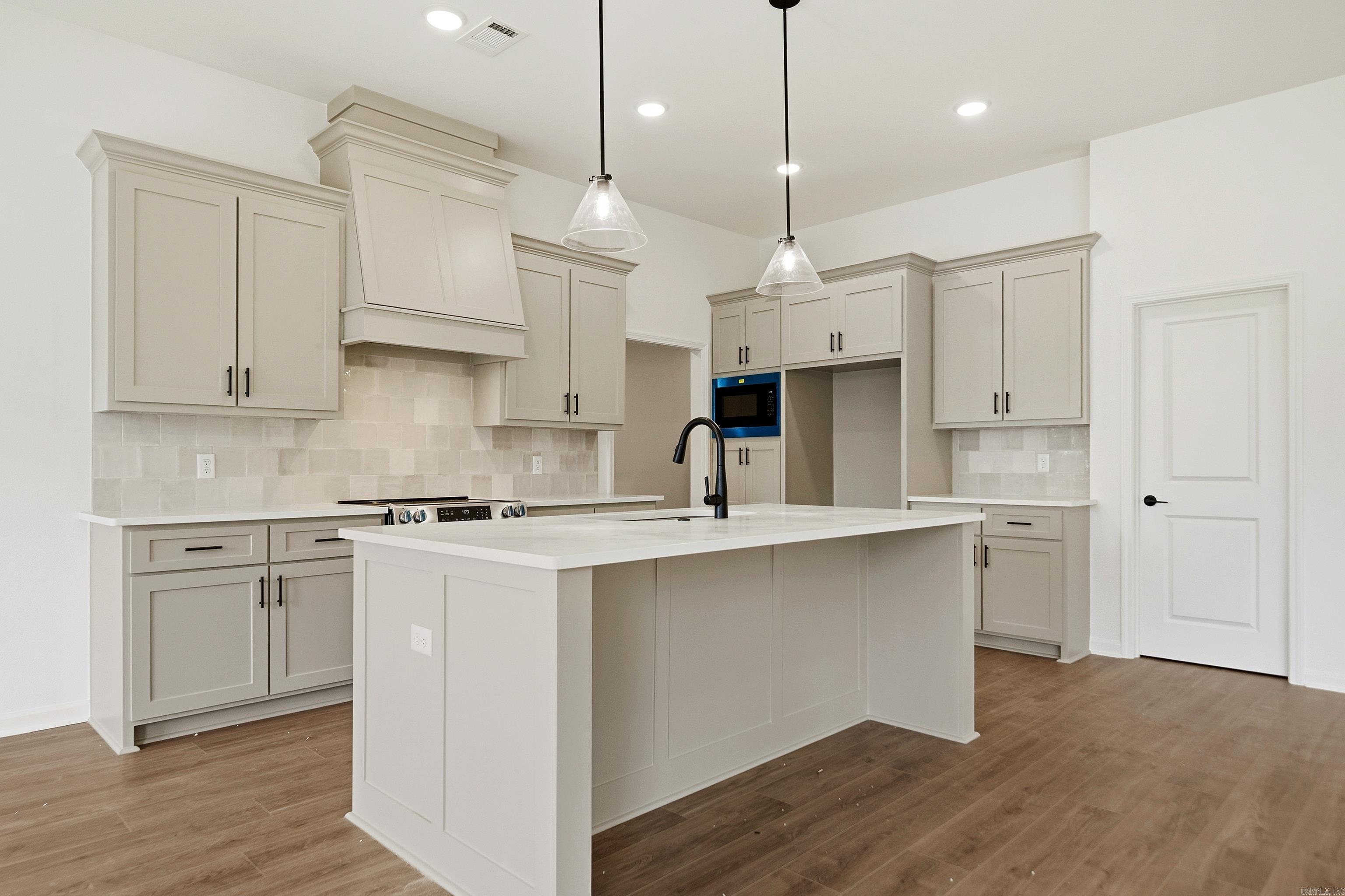 DIAMONDHEAD - Residential