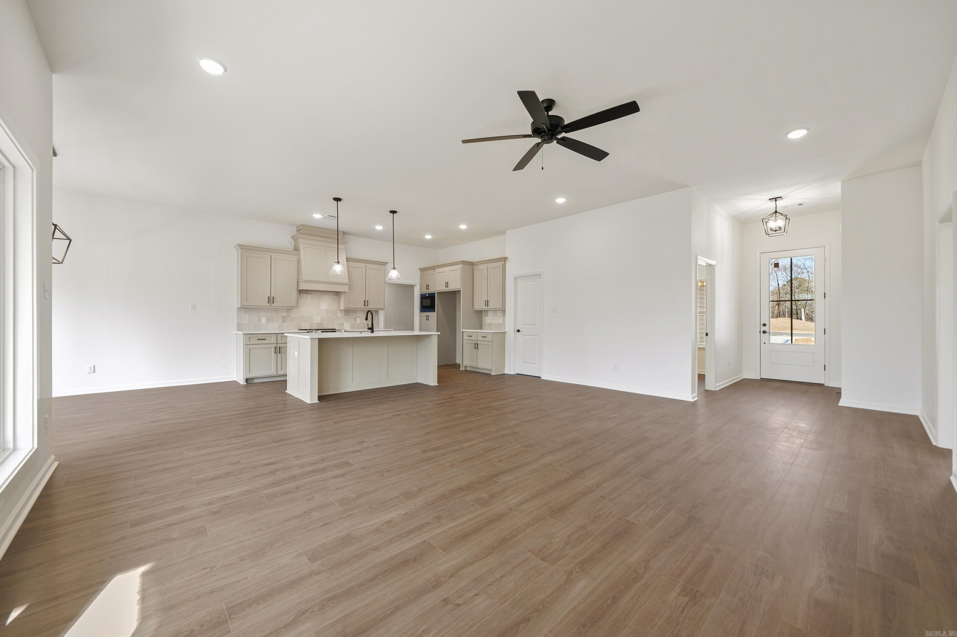 DIAMONDHEAD - Residential