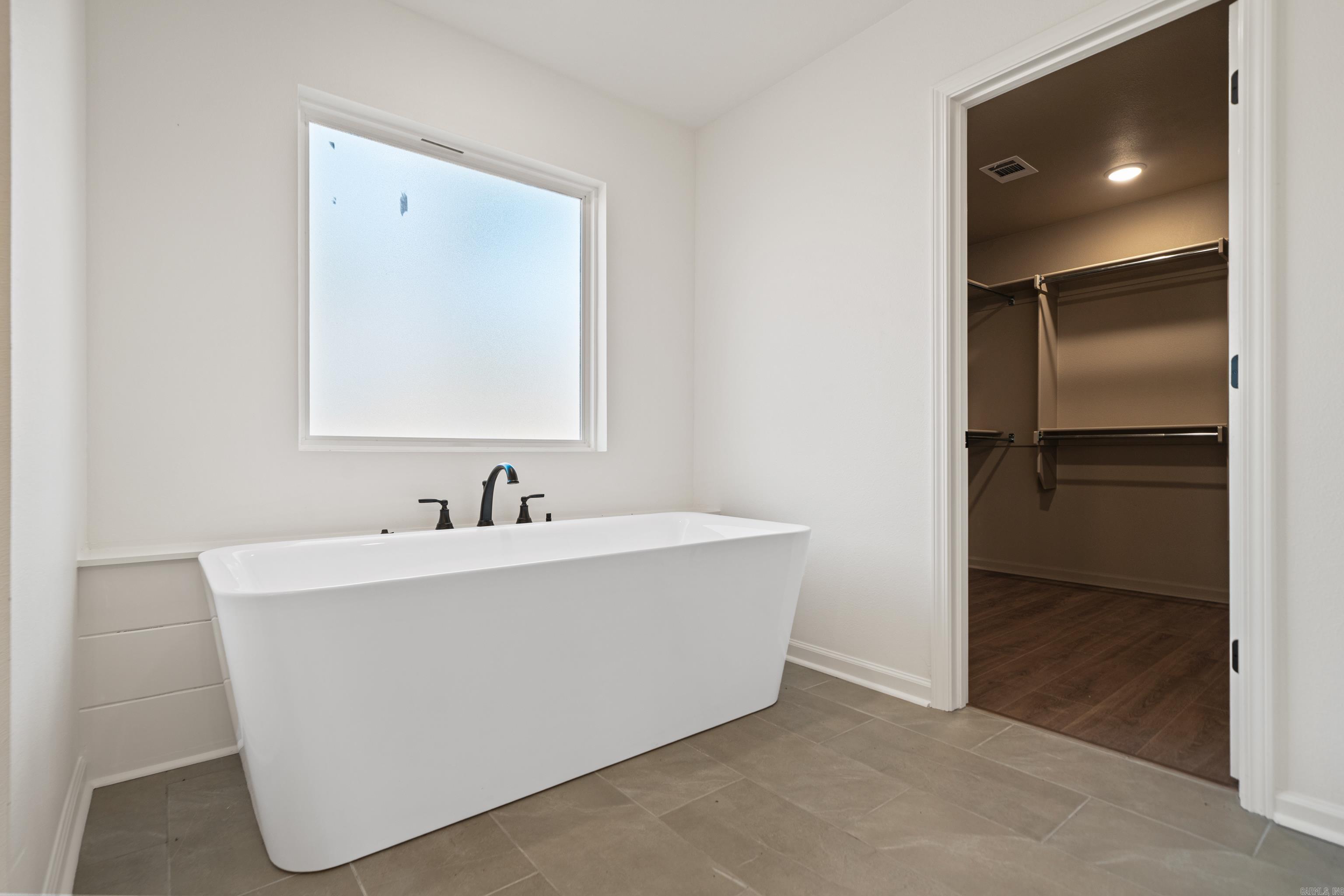 DIAMONDHEAD - Residential