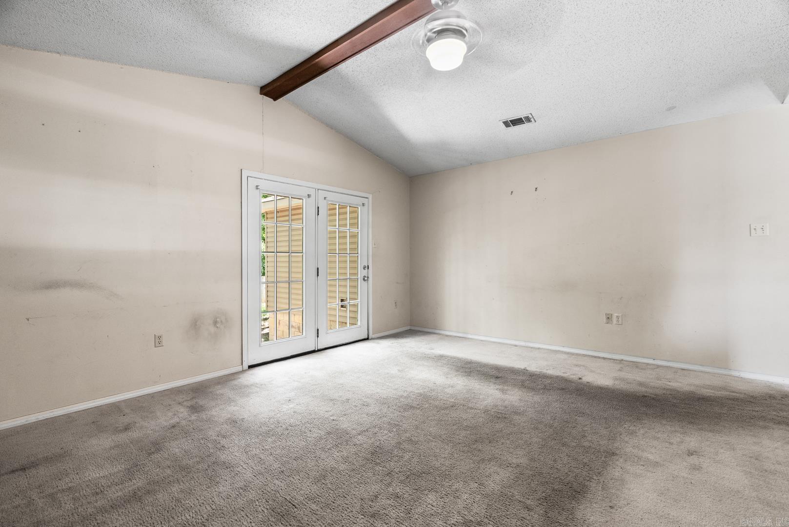 ROLLING OAKS - Residential