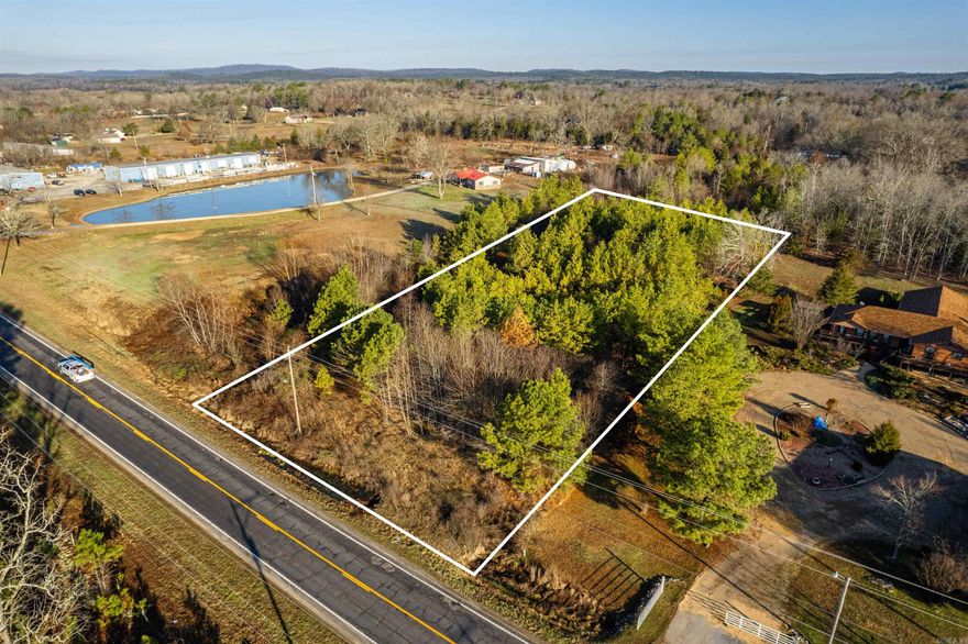 Prime 1-acre property on Highway 270! Looking for the perfect spot to build your dream home? This fantastic 1-acre property offers Highway Frontage for easy access, is located in the highly sought-after Lake Hamilton School District, just less than 20 minutes to downtown Hot Springs and top attractions, and has ample space for a custom home, shop, or more. Enjoy the best of both worlds; convenience and tranquility. Don't miss this incredible opportunity! For more details, contact us today!